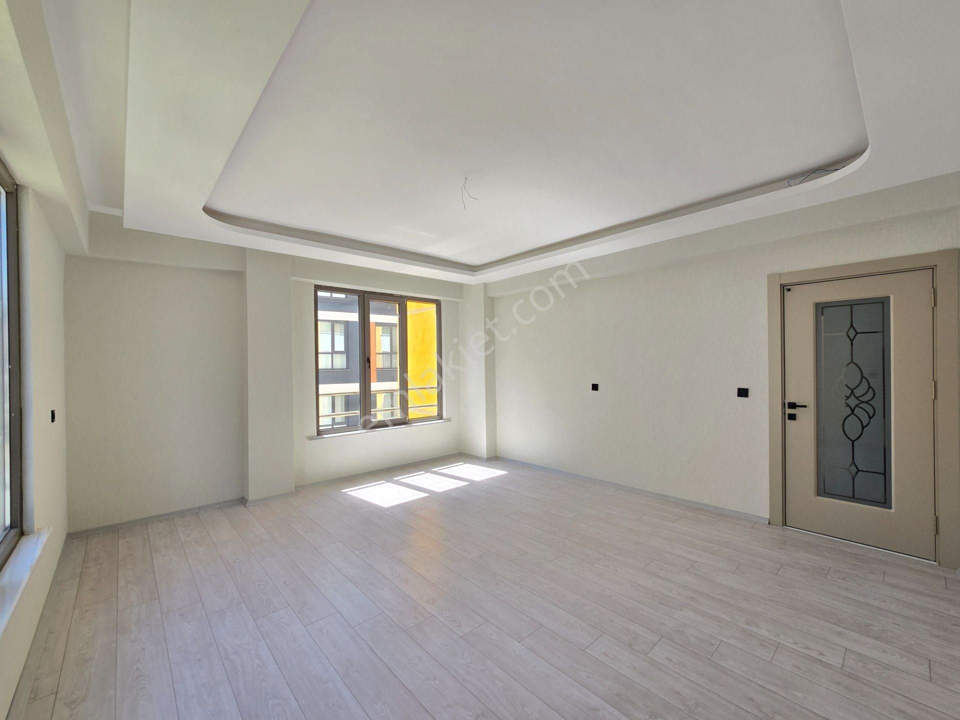 Meram Alavardı Mahallesinde Lüx 3+1 Kapalı Otoparklı Satılık Sıfır Daireler - Görsel 3