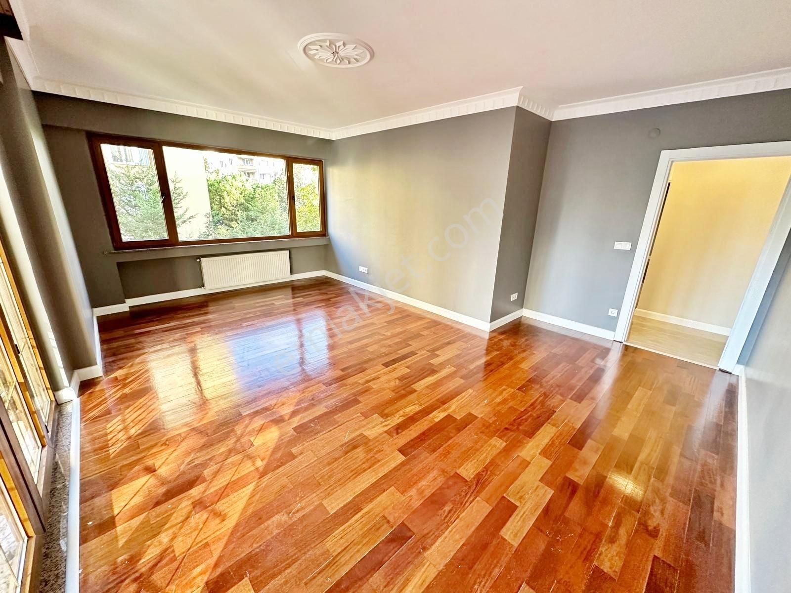 Met'den Kozyatağında 3+1 Havuzlu Sitede Balkonlu 7/24 Güvenlik - Görsel 23