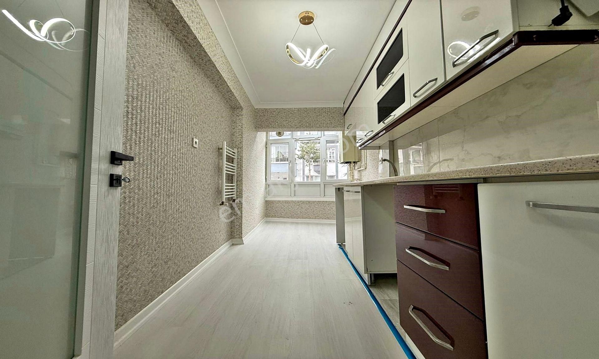 23 Nisan Mahallesin'de Katta Full Yapılı 3+1 Fırsat.! - Görsel 2