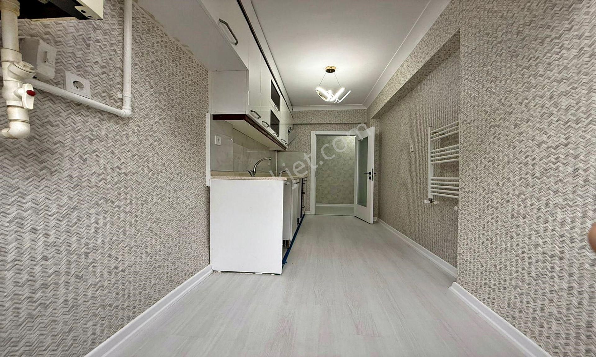 23 Nisan Mahallesin'de Katta Full Yapılı 3+1 Fırsat.! - Görsel 21