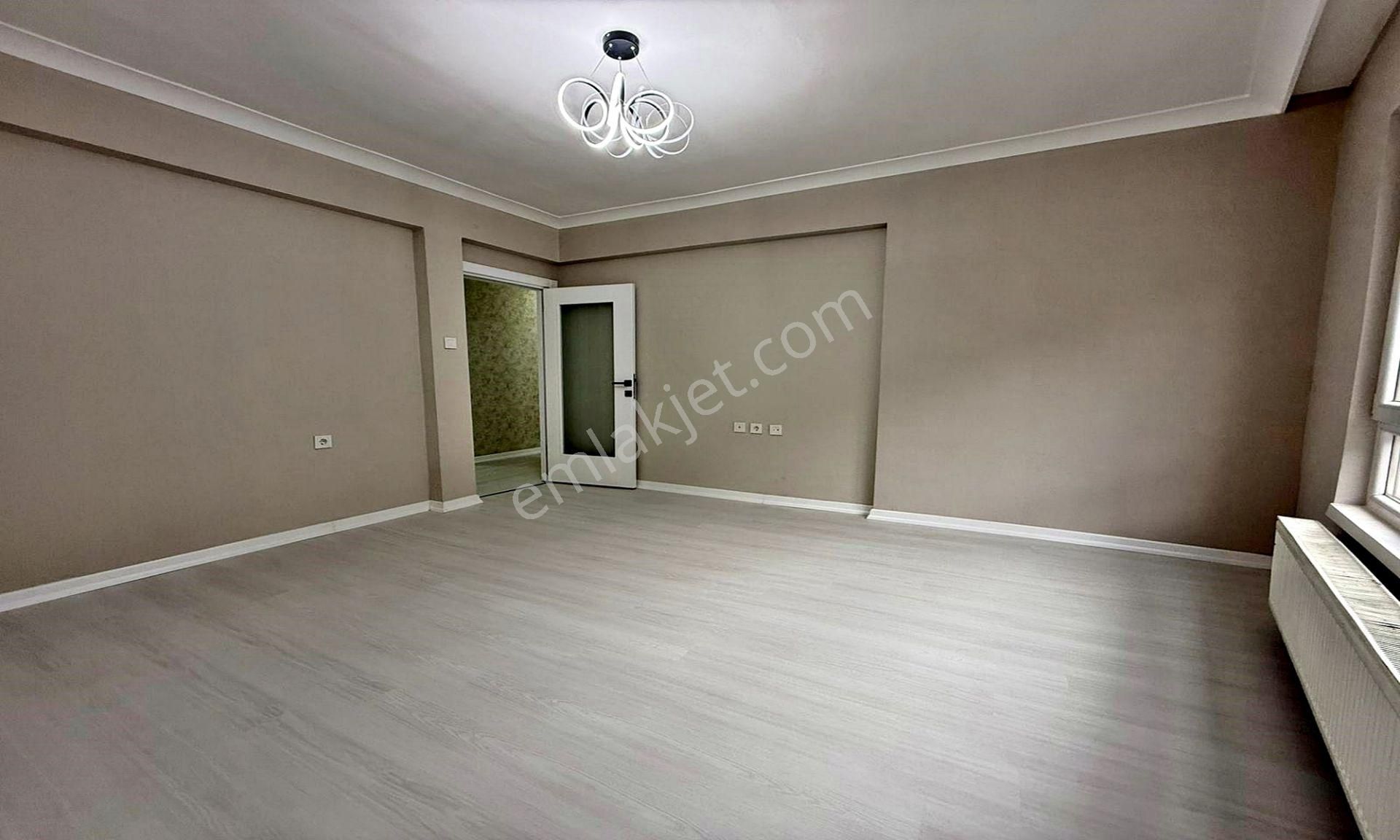 23 Nisan Mahallesin'de Katta Full Yapılı 3+1 Fırsat.! - Görsel 13