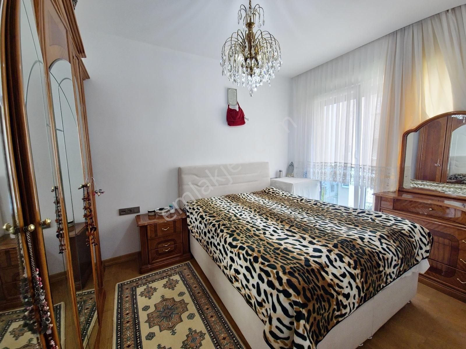 Met'den Suadiye Ayşe Kadın'da 140 M2 Yüzme Havuzlu 3+1 E.banyolu - Görsel 29