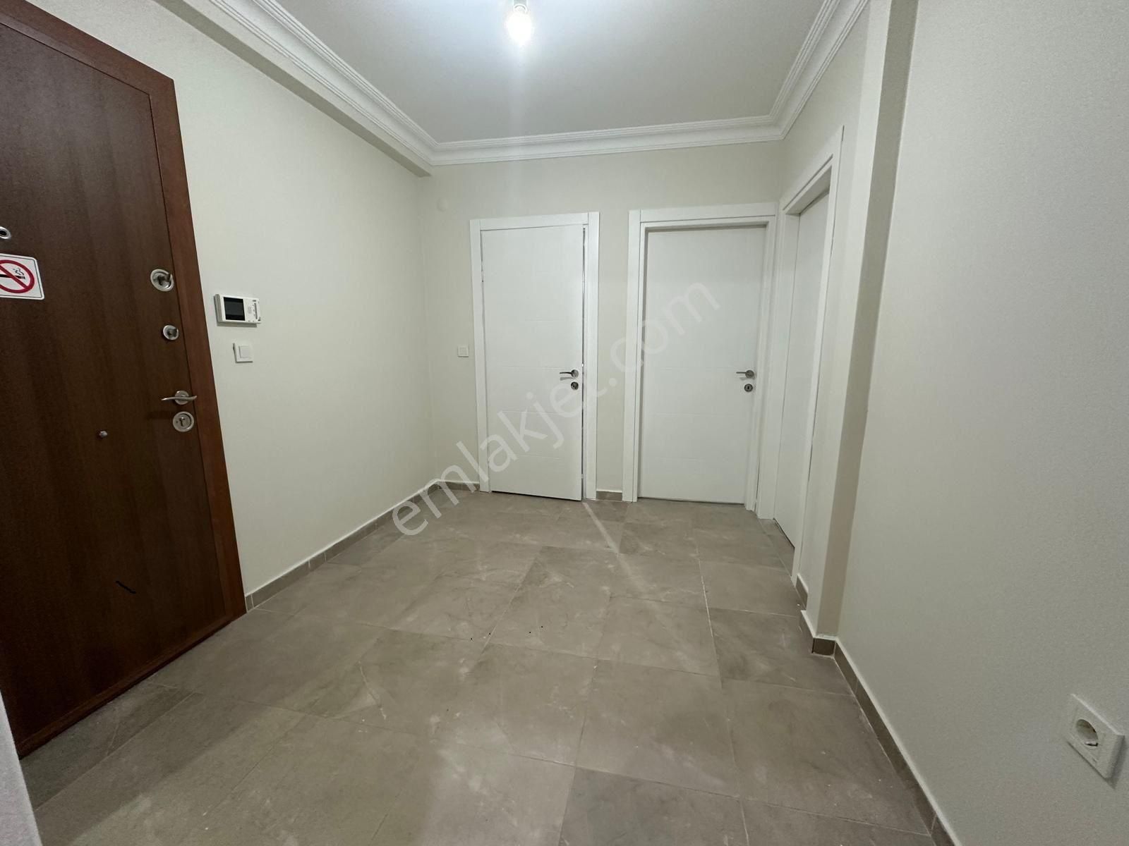 Gültepe'de Metrobüse Yakın 2+1 90m Krediye Uygun İskanlı Daire - Görsel 27