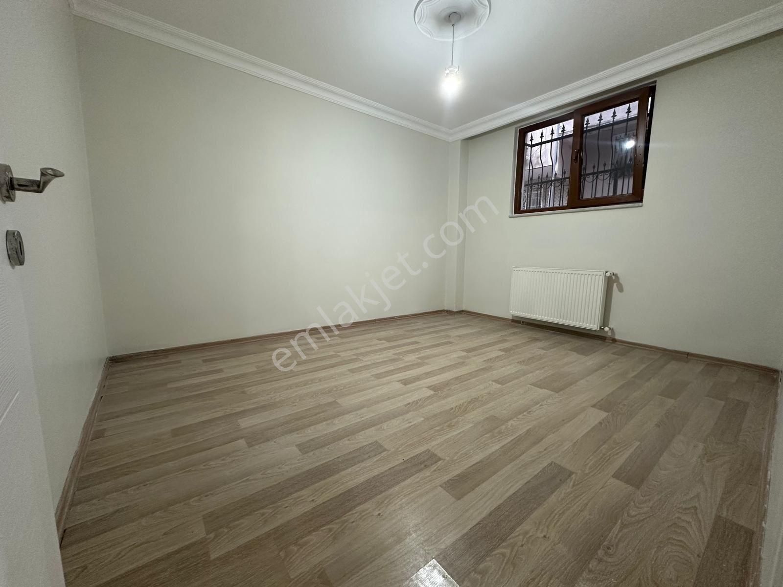 Gültepe'de Metrobüse Yakın 2+1 90m Krediye Uygun İskanlı Daire - Görsel 23