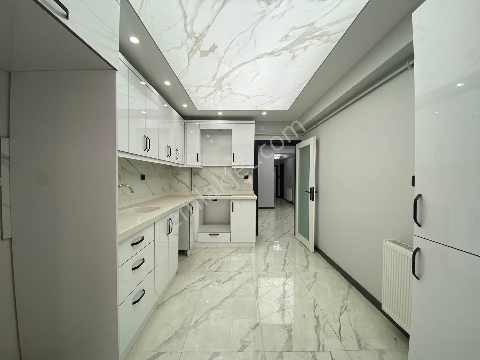 Bağlarbaşı Katta Masrafsız 3+1 Daire - Görsel 22