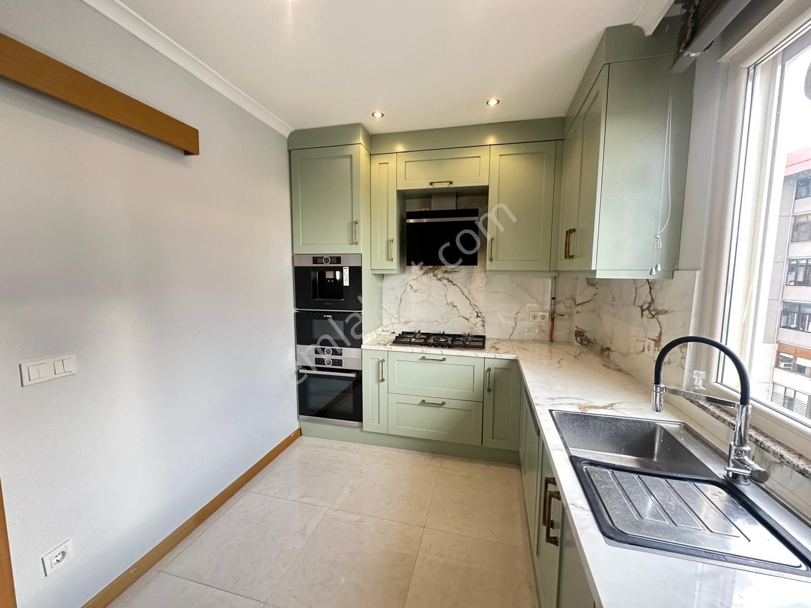 Met'den Özgürlük Parkına Yakın 4+2 Teraslı Yasal Dubleks 275m2 - Görsel 15