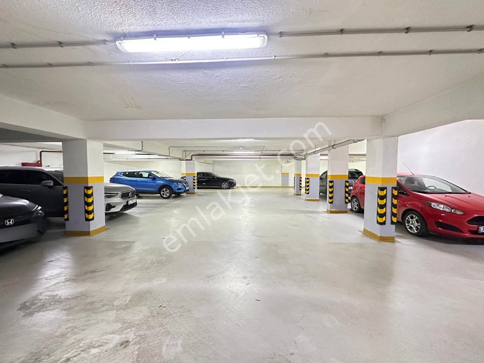 Met'den Özgürlük Parkına Yakın 4+2 Teraslı Yasal Dubleks 275m2 - Görsel 32