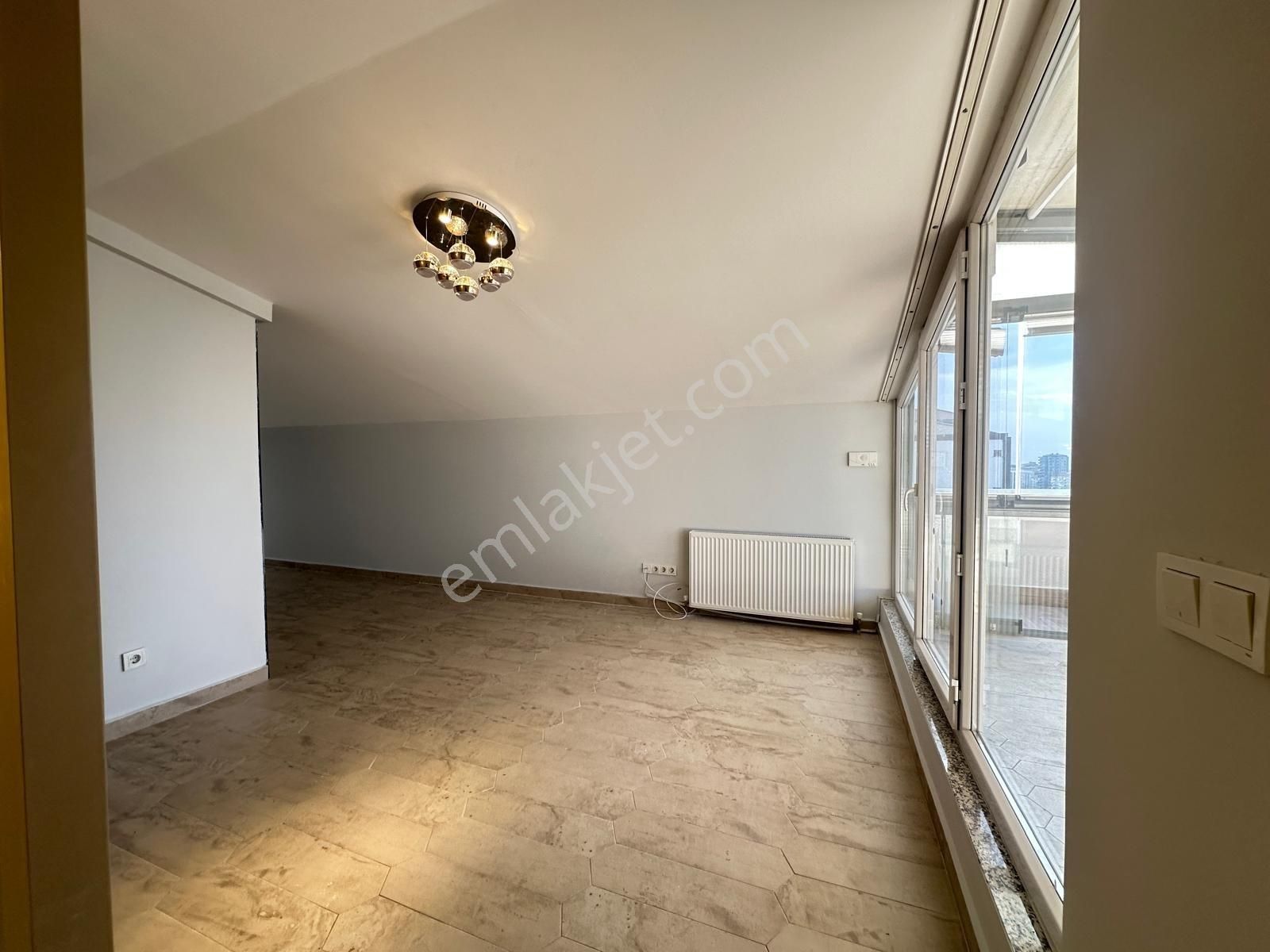 Met'den Özgürlük Parkına Yakın 4+2 Teraslı Yasal Dubleks 275m2 - Görsel 7