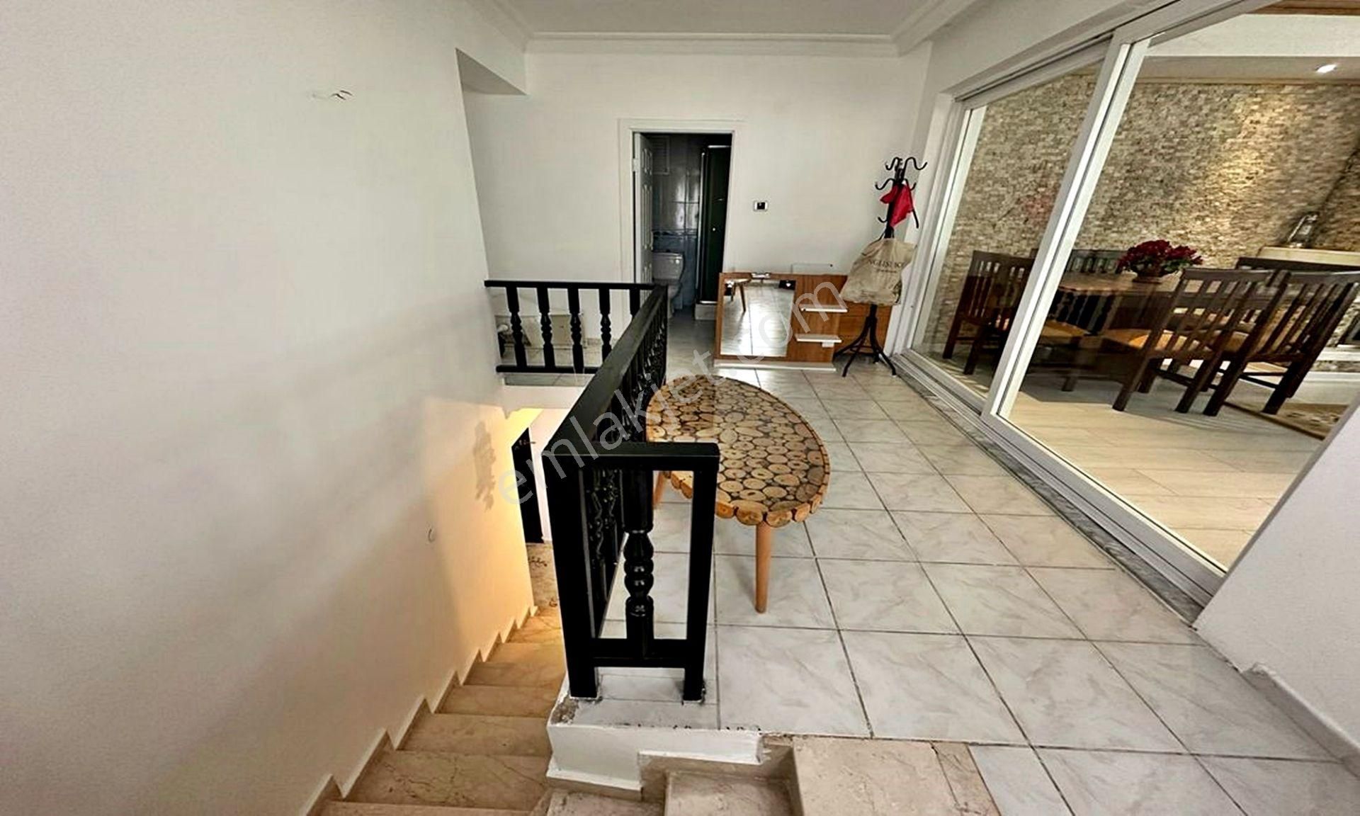 Kartaltepe Cad Üzeri Asansörlü İskanlı 250 M2 5+1 Dublex ! - Görsel 35