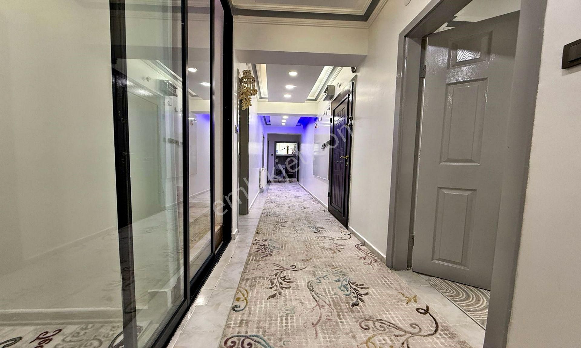 Kartaltepe Cad Üzeri Asansörlü İskanlı 250 M2 5+1 Dublex ! - Görsel 23