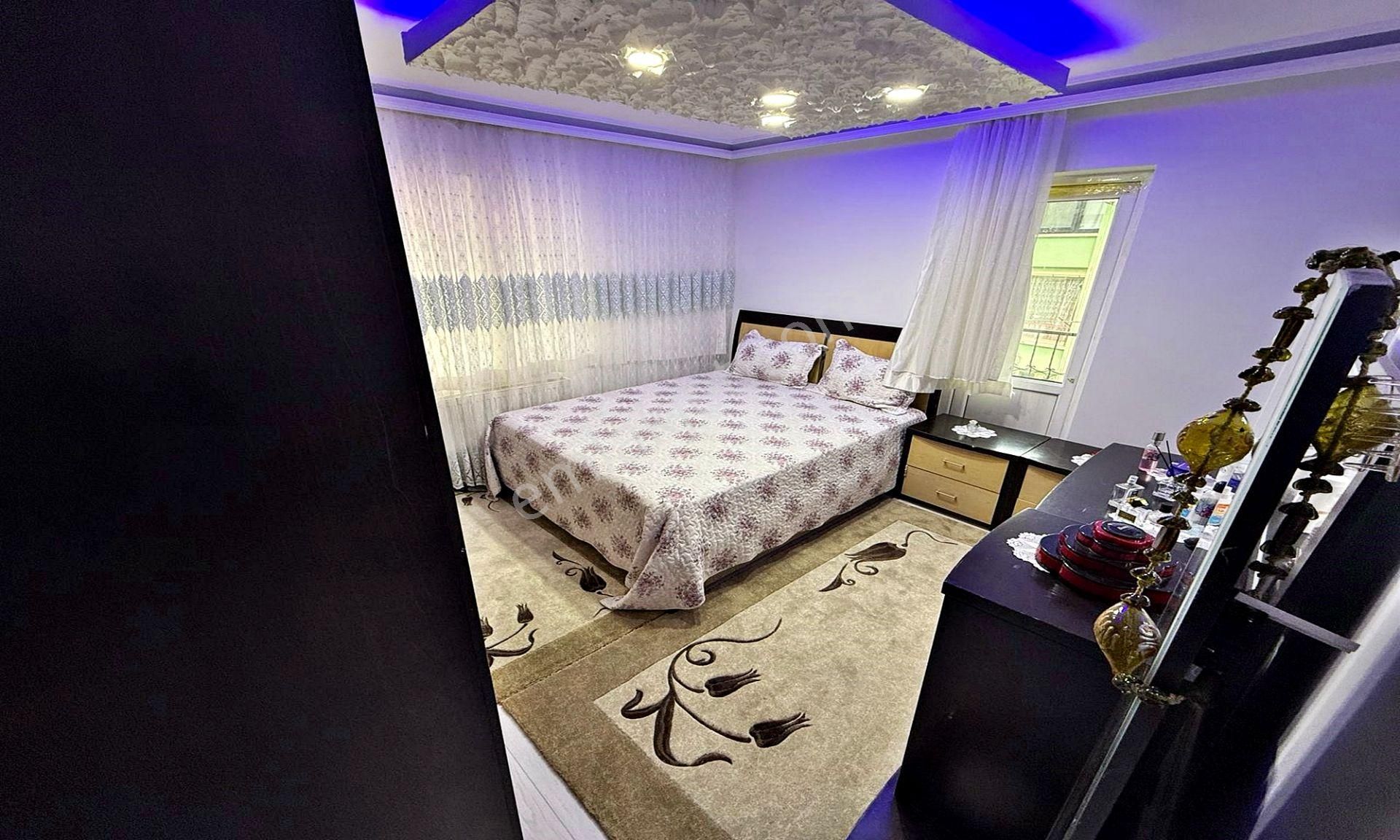 Kartaltepe Cad Üzeri Asansörlü İskanlı 250 M2 5+1 Dublex ! - Görsel 6