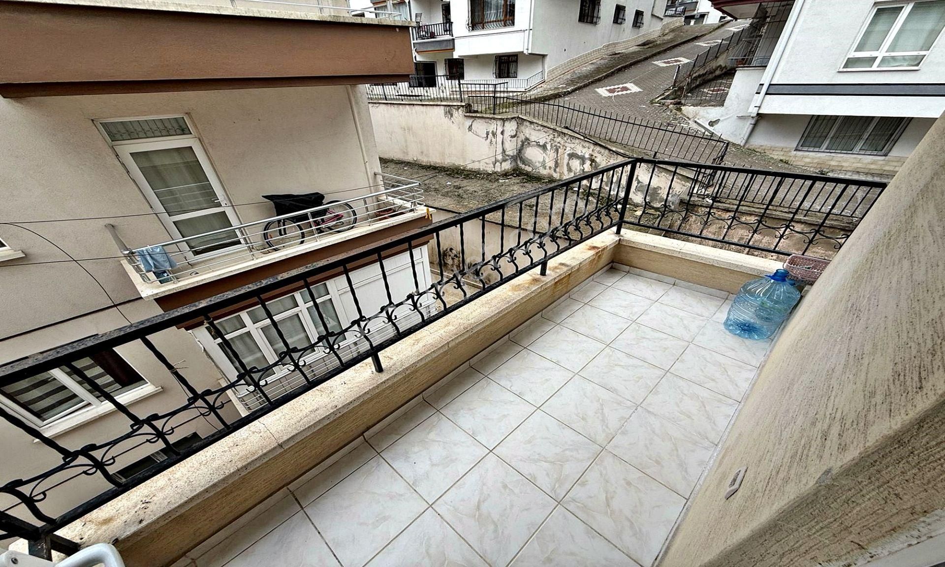 Kartaltepe Cad Üzeri Asansörlü İskanlı 250 M2 5+1 Dublex ! - Görsel 11