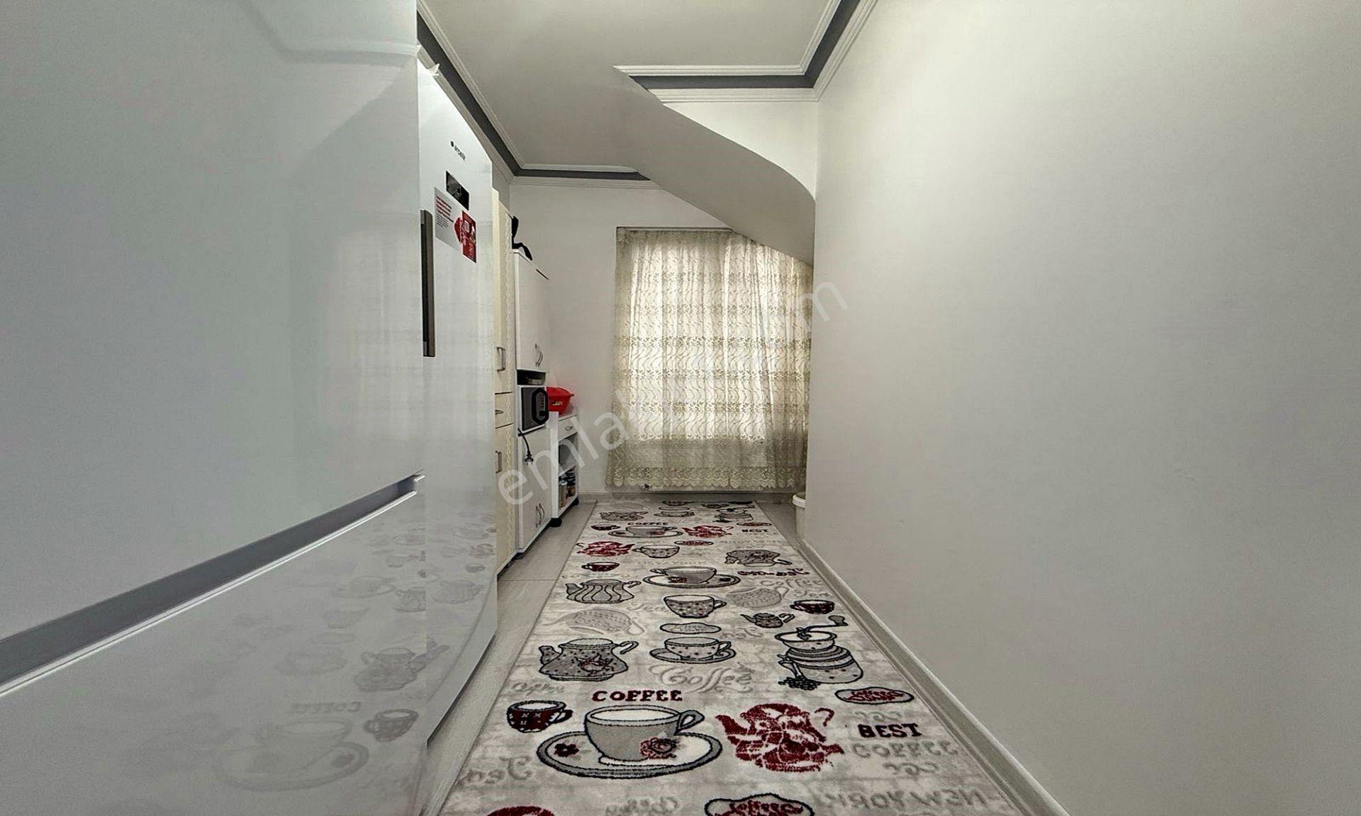 Kartaltepe Cad Üzeri Asansörlü İskanlı 250 M2 5+1 Dublex ! - Görsel 16