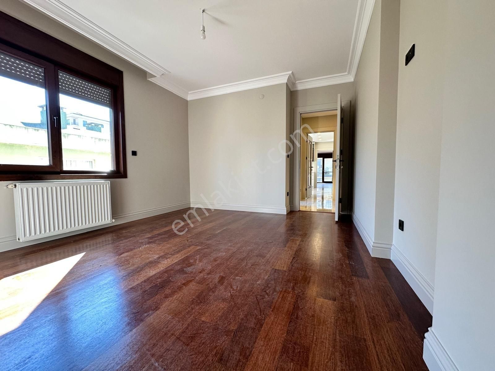 Met'den Göztepe'de 4+1 Net 175m2 Mimari Dekorlu Katta Tek Fırsat - Görsel 12