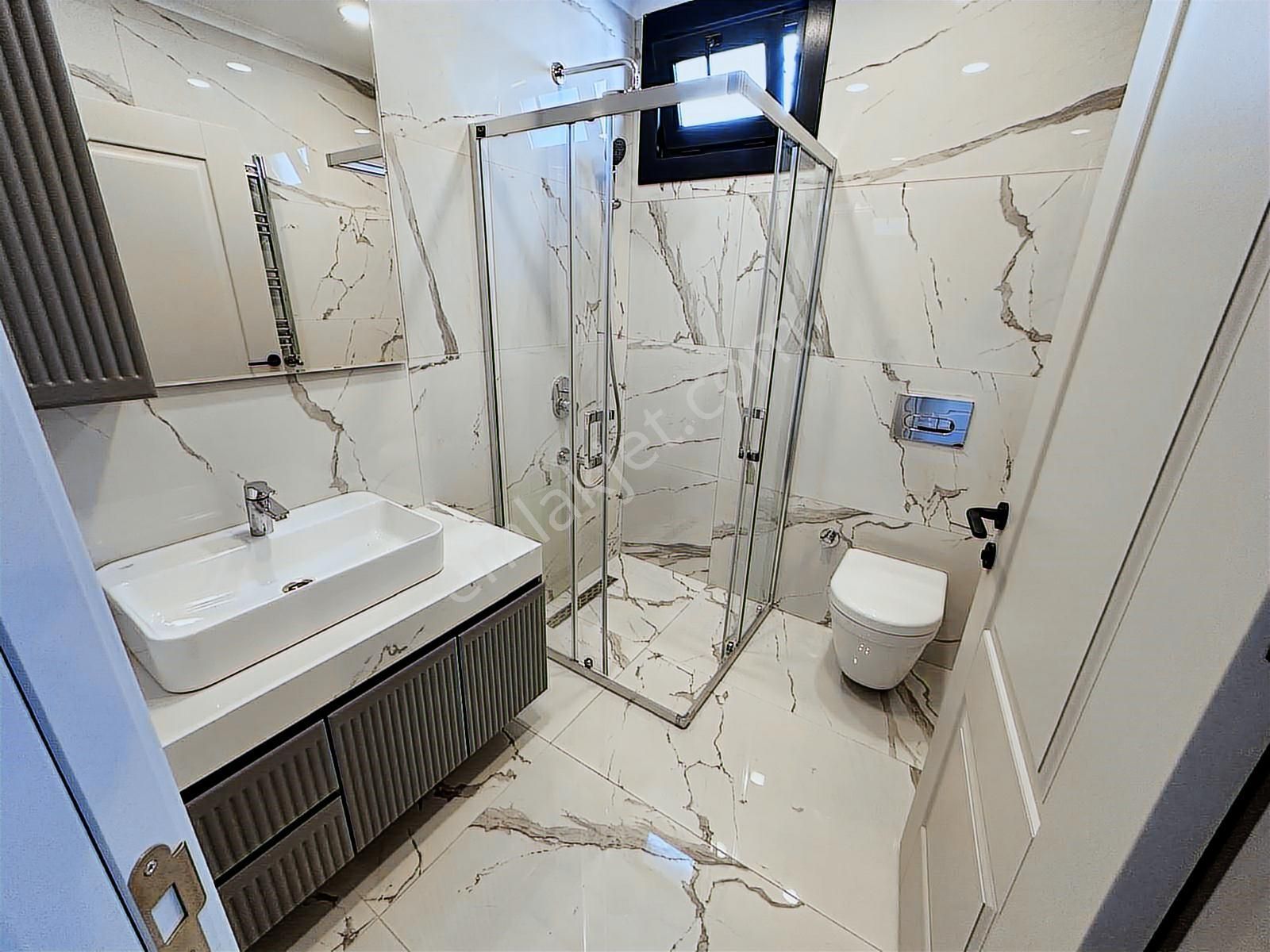 Met'den Göztepe'de 4+1 Net 175m2 Mimari Dekorlu Katta Tek Fırsat - Görsel 13