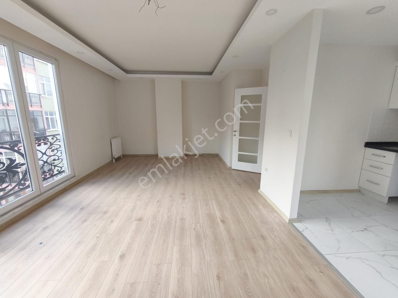 Met'den Suadiye Metroya Çok Yakın Yeni Binada Boş 2+1 Balkonlu - Görsel 27