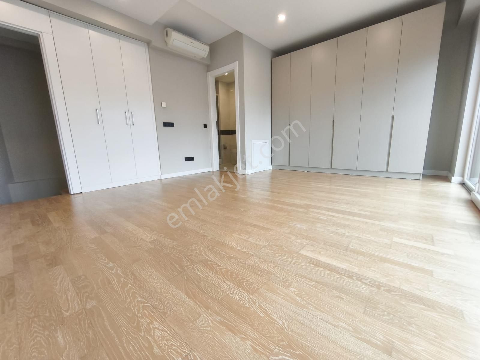 Caddebostan Sahilde 1+1 Lüks 58m2 Net Ara Kat Dubleks - Görsel 23