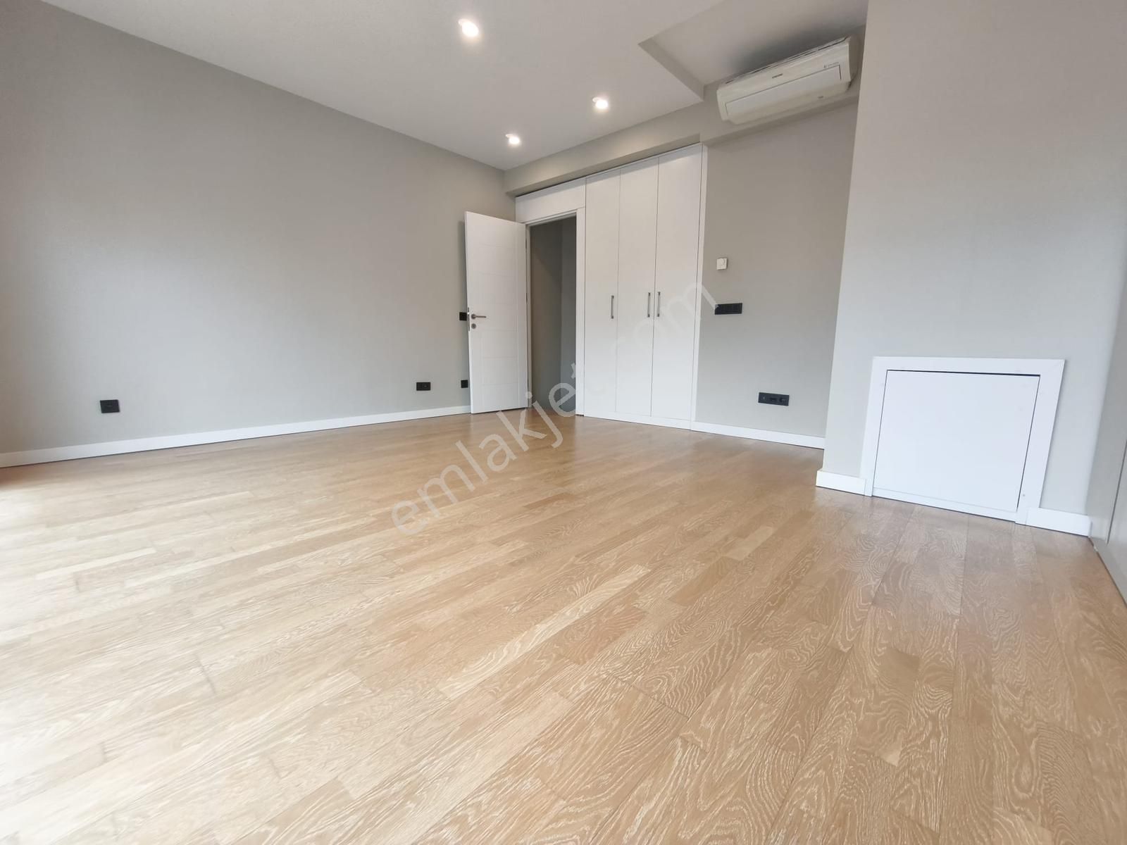 Caddebostan Sahilde 1+1 Lüks 58m2 Net Ara Kat Dubleks - Görsel 29