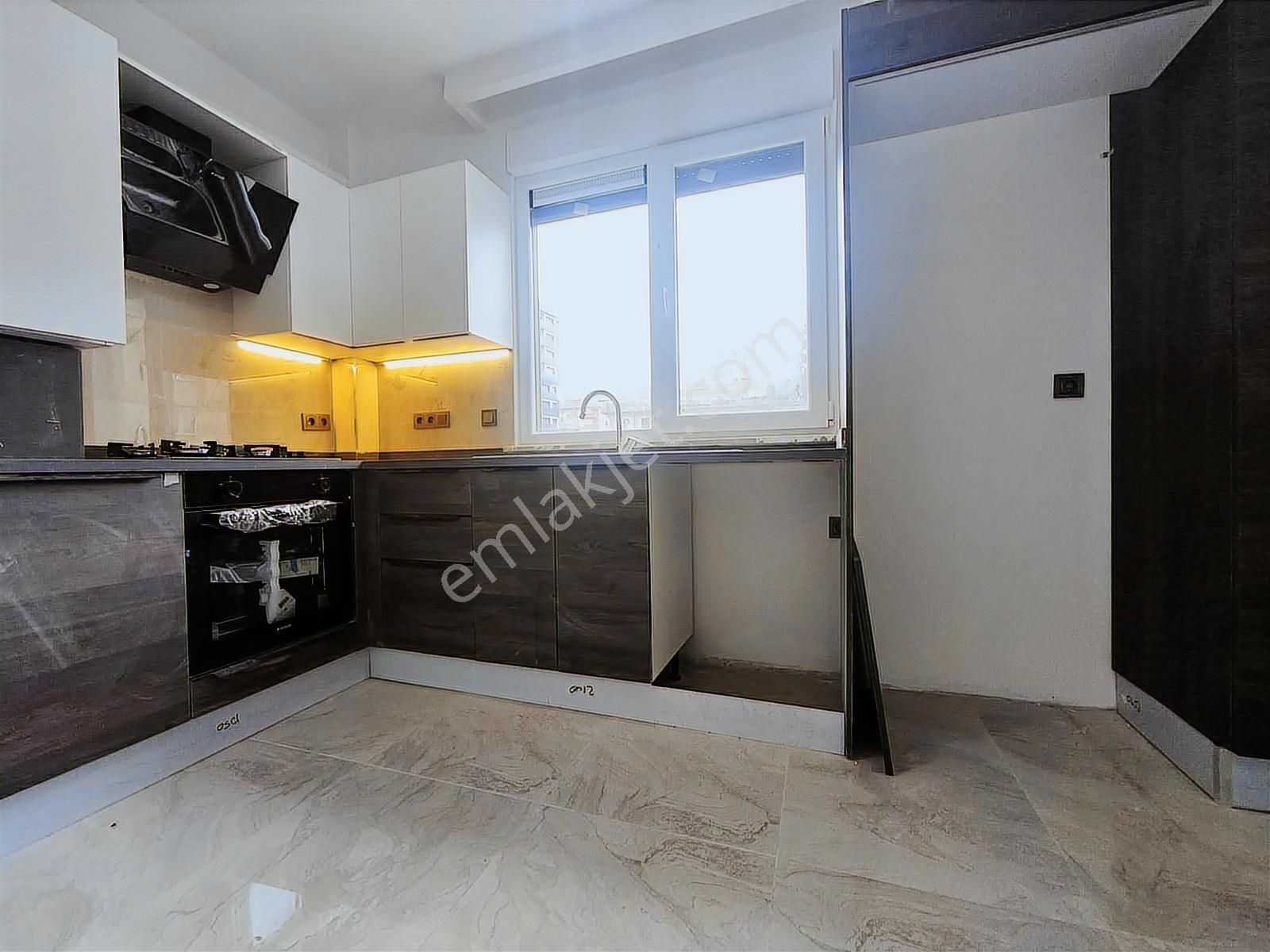 Met'den Kozyatağında 2+1 Sıfır Binada 75m2 Net Balkon E.banyo - Görsel 22