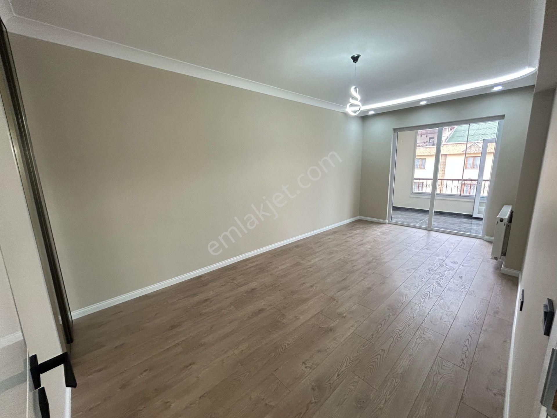 Taner'den Cevizlidere Cad Yakını 3+1+kiler Ebeveyn Banyolu Asansörlü Orta Kat Ön - Görsel 15