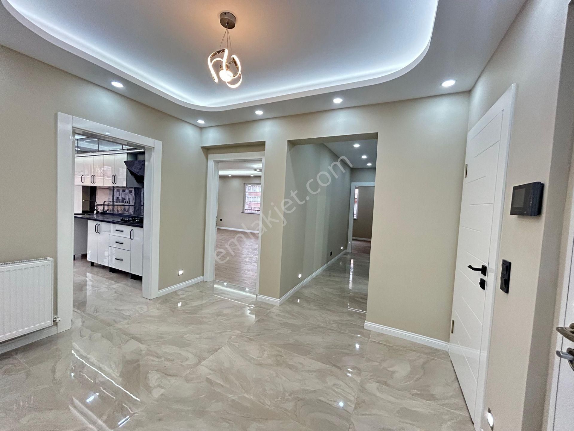 Taner'den Cevizlidere Cad Yakını 3+1+kiler Ebeveyn Banyolu Asansörlü Orta Kat Ön - Görsel 11