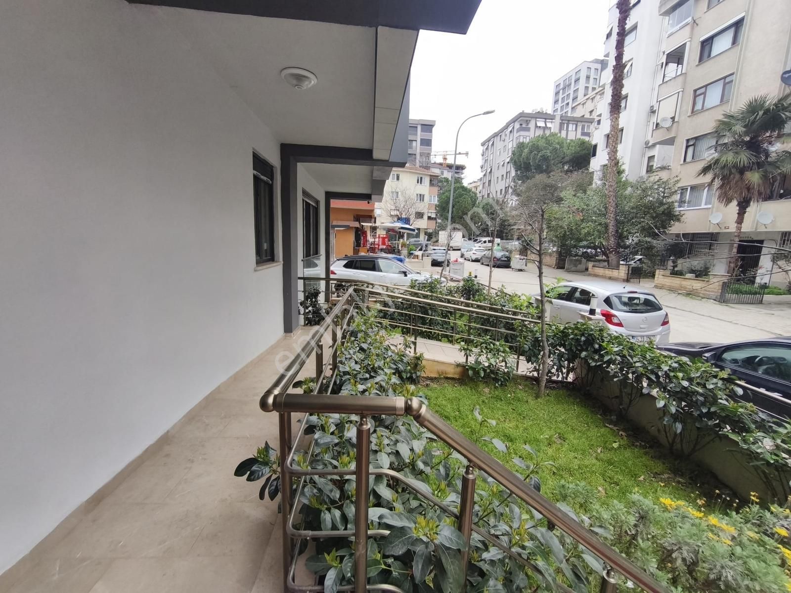 Met'den Fırsat Suadiyede 1+1 Net 55m2 Ebeveynli Sıfır Boş - Görsel 29