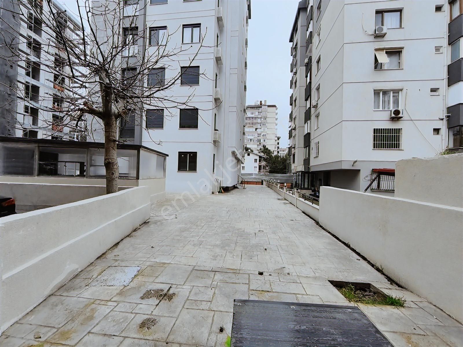 Met'den Fırsat Suadiyede 1+1 Net 55m2 Ebeveynli Sıfır Boş - Görsel 26