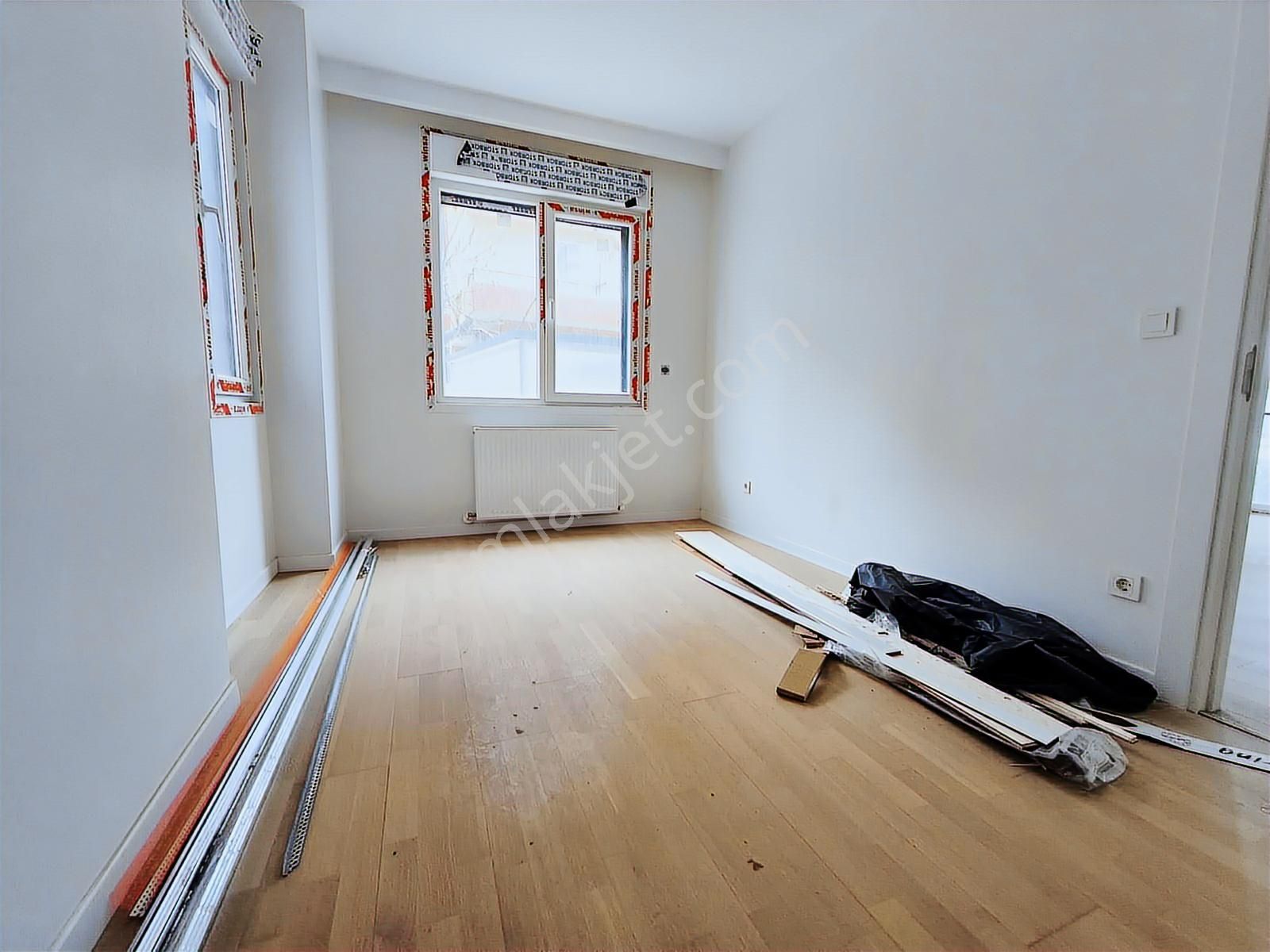 Met'den Fırsat Suadiyede 1+1 Net 55m2 Ebeveynli Sıfır Boş - Görsel 8