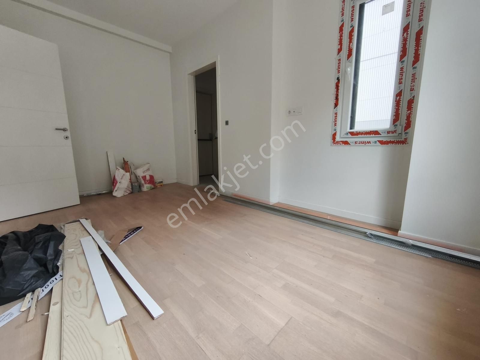 Met'den Fırsat Suadiyede 1+1 Net 55m2 Ebeveynli Sıfır Boş - Görsel 10