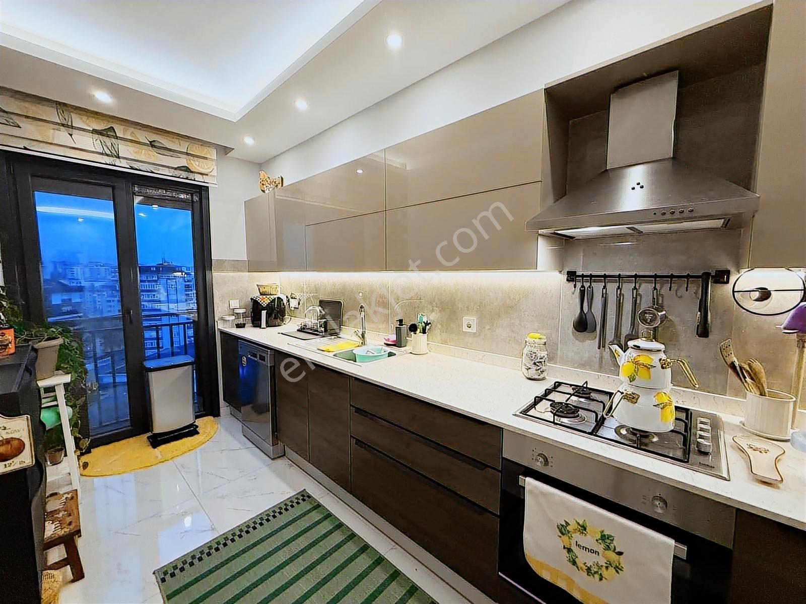 Met'den Suadiyede 3+1 Balkonlu Ebeveynli 110 M Net Satılık - Görsel 8