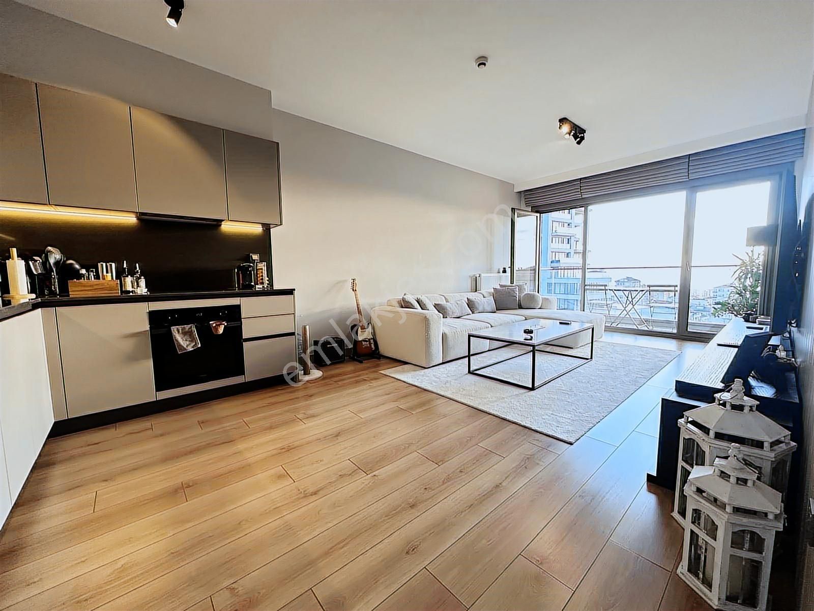 Met'den Mesa Panaromada 2+1 Net 70m2 Balkonlu Deniz Manzaralı - Görsel 3