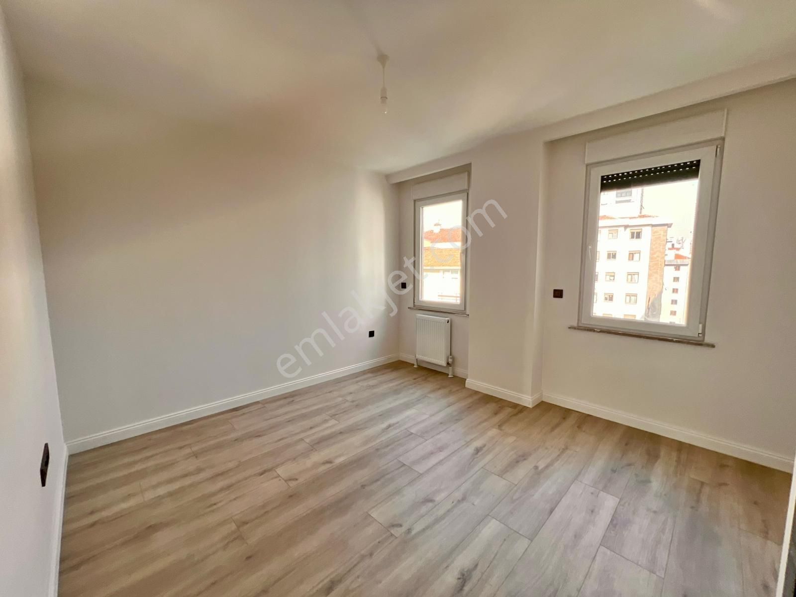 Met'den Kozyatağında 2+1 Sıfır Binada 77m2 Net Balkon E.banyo - Görsel 7