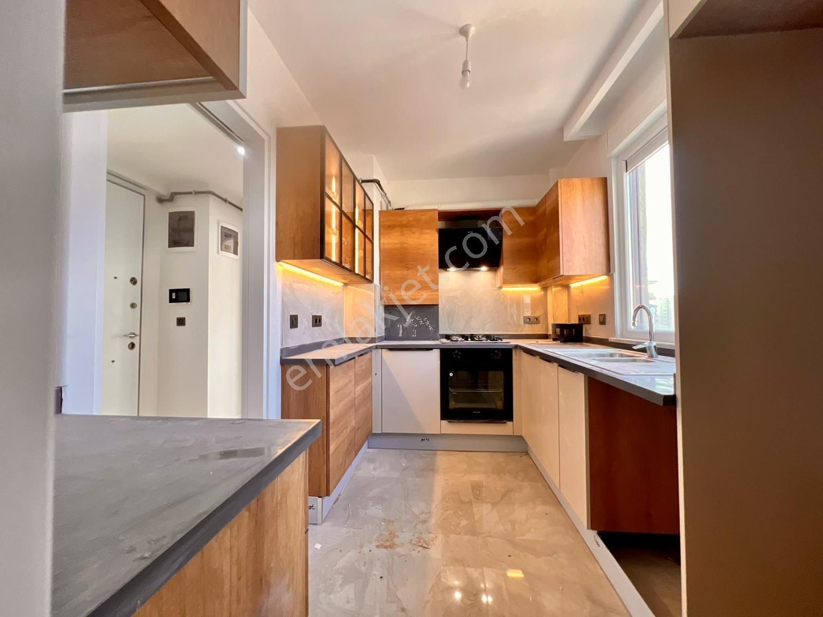 Met'den Kozyatağında 2+1 Sıfır Binada 77m2 Net Balkon E.banyo - Görsel 11