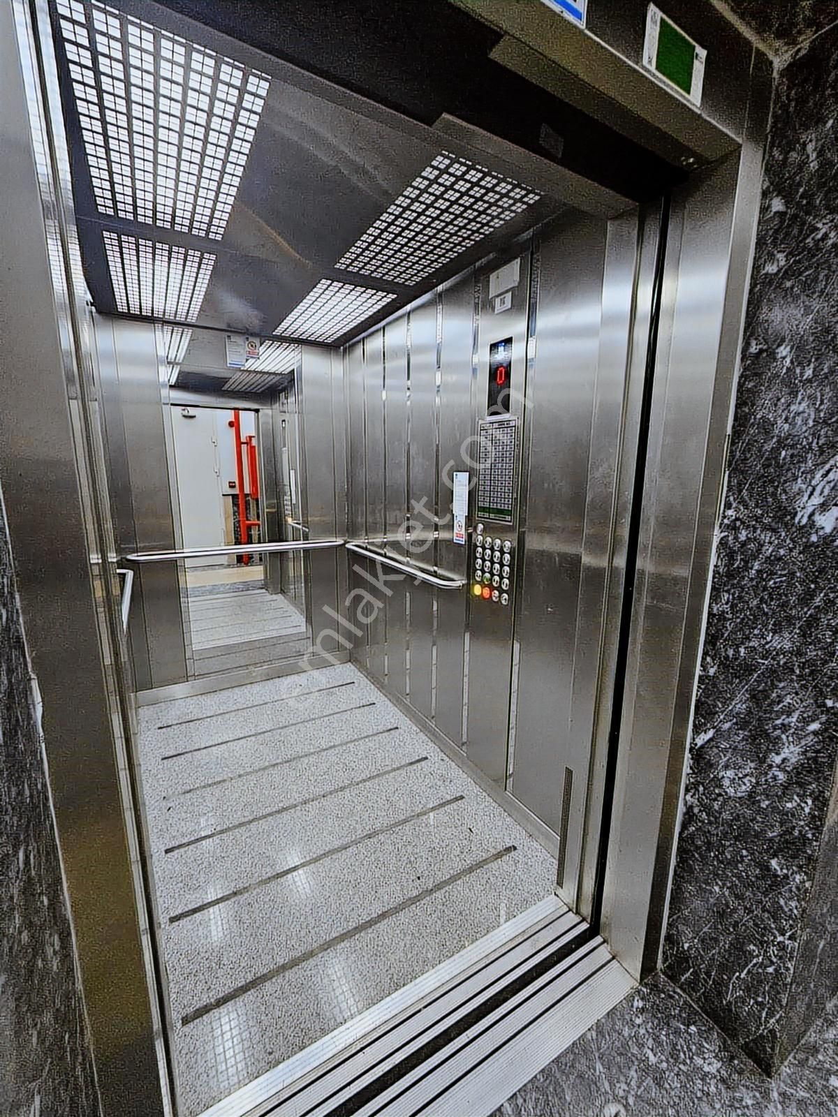 Met'den Fırsat Suadiye Metroya Çok Yakın Boş 2+1 Balkonlu - Görsel 34