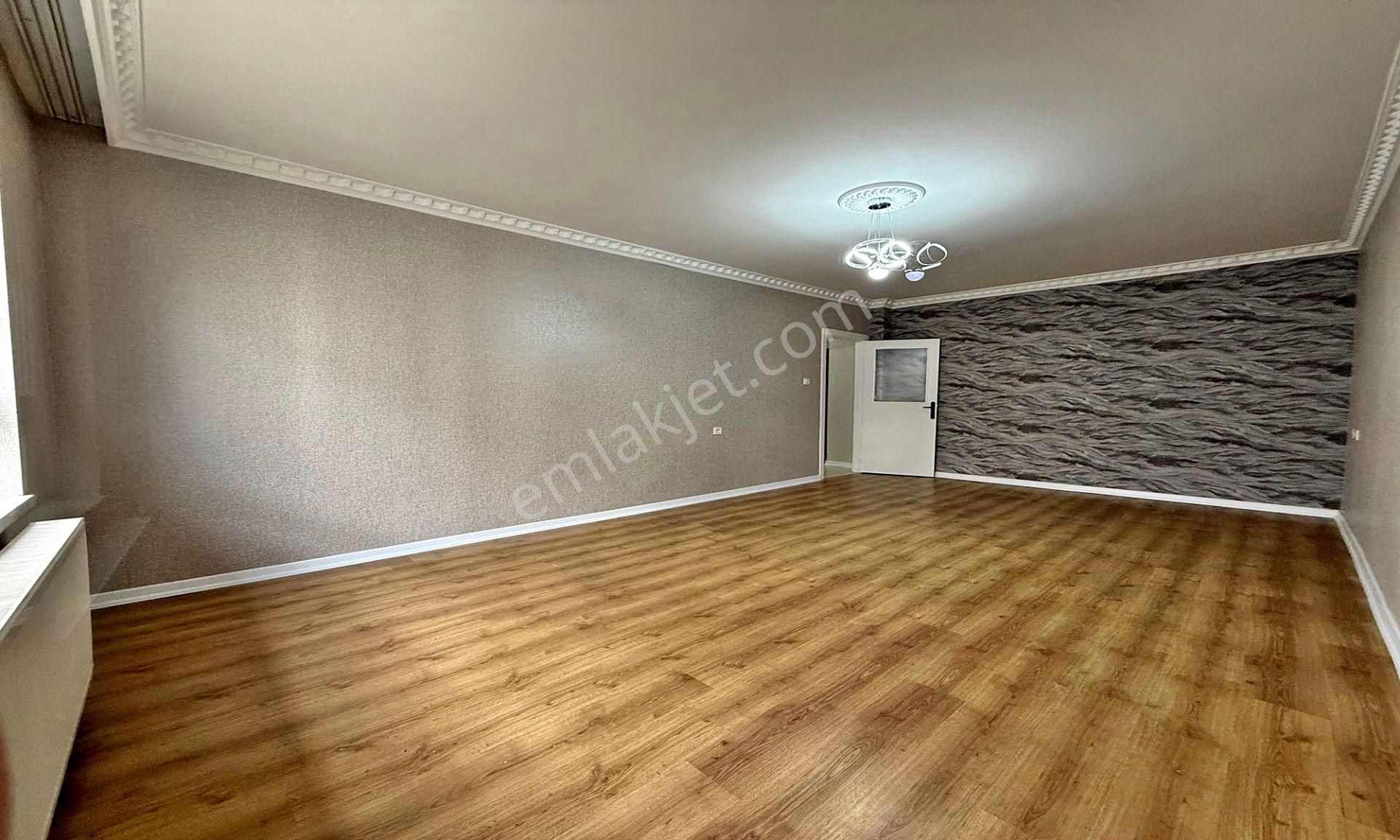 Kanuni'de Full Yapılı Teras Balkonlu Asansörlü 3+1 Daire ! - Görsel 18