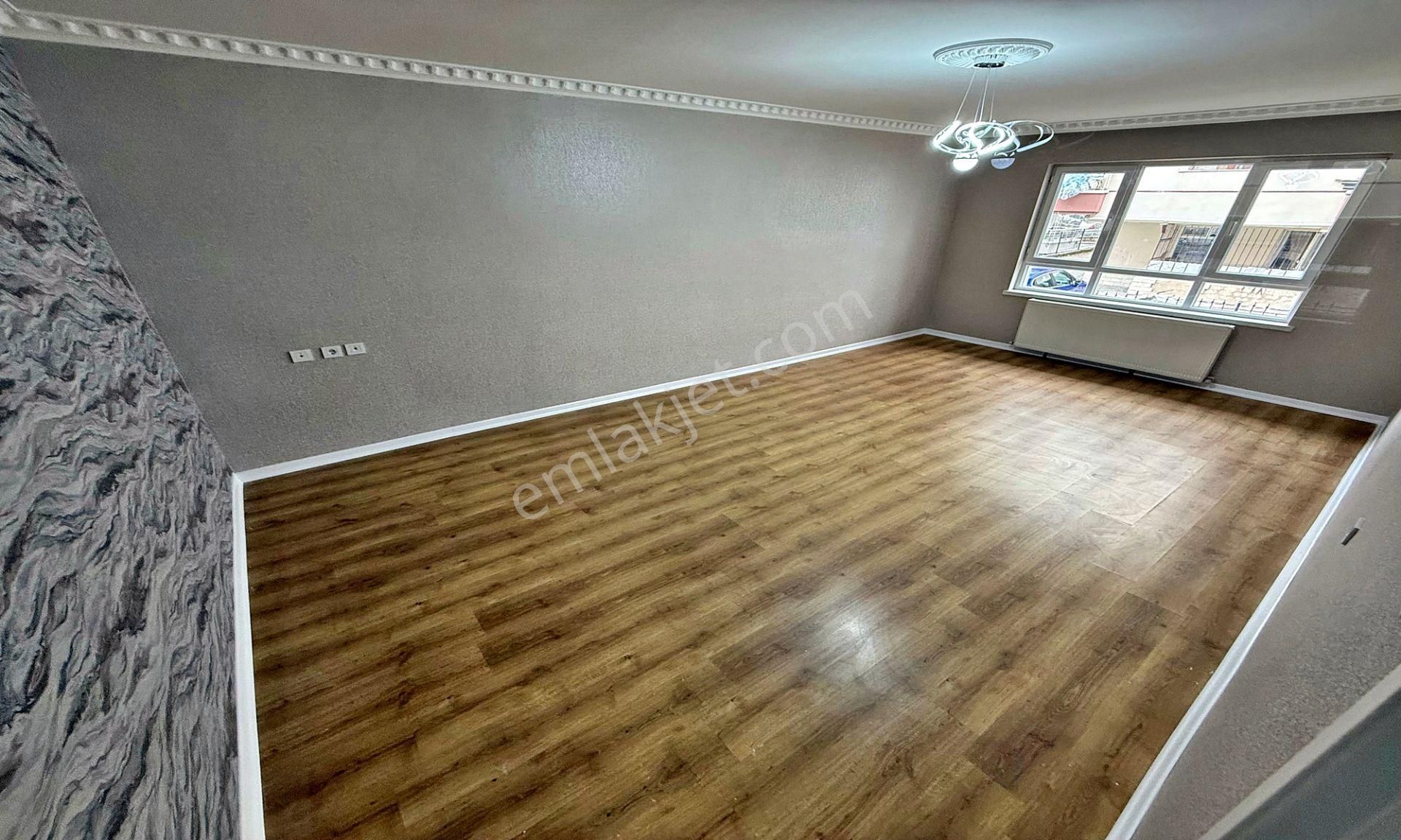 Kanuni'de Full Yapılı Teras Balkonlu Asansörlü 3+1 Daire ! - Görsel 4