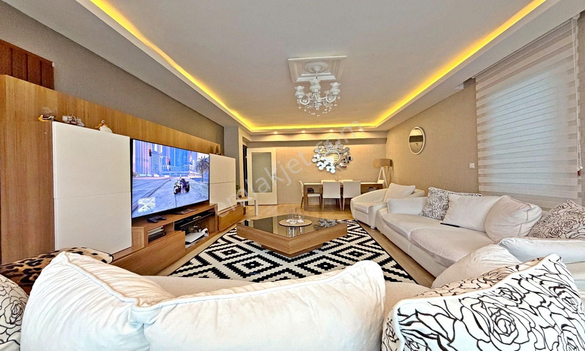 Atapark'ta Mega Lüx Yapılı E.banyolu Net 145 M2 3+1 Daire ! - Görsel 34