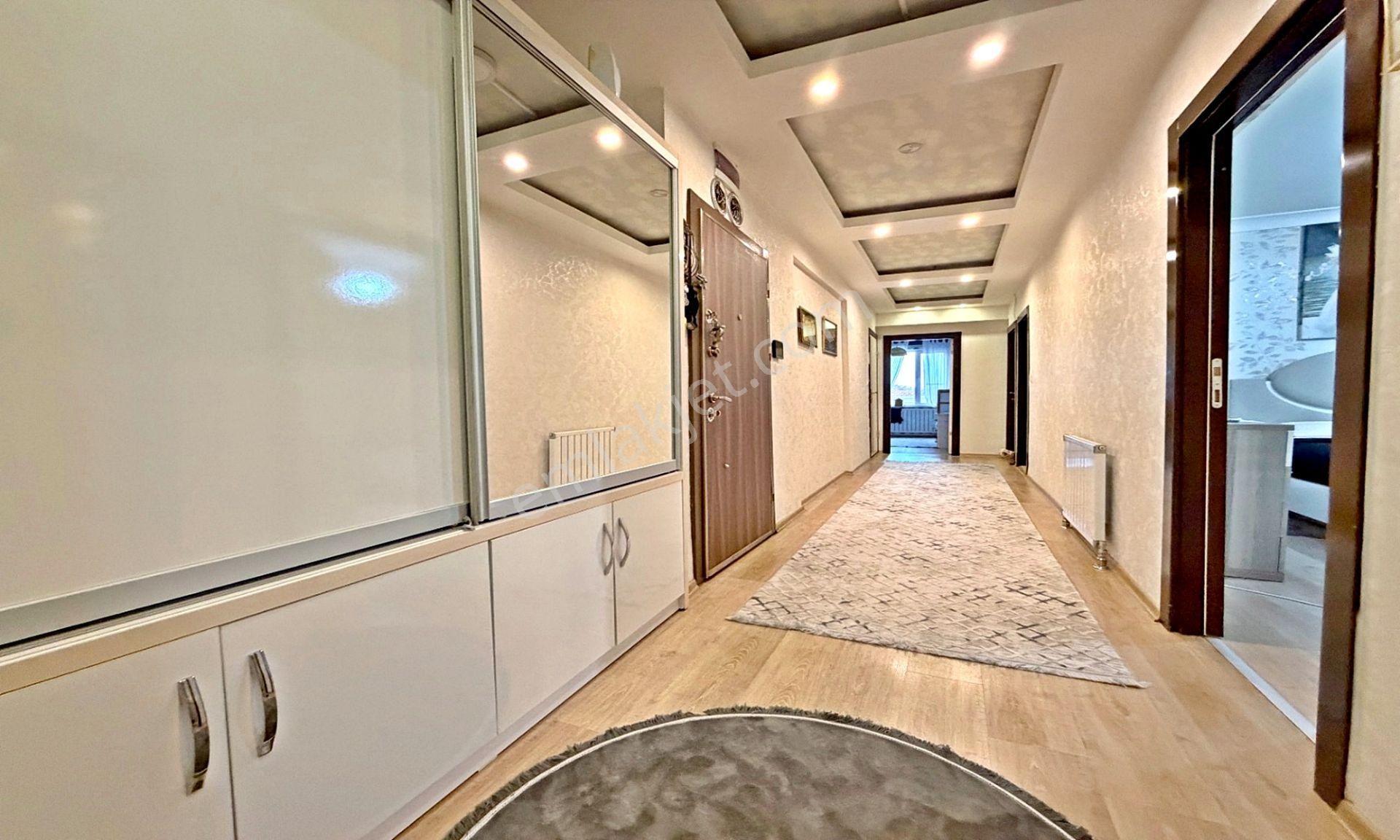 Atapark'ta Mega Lüx Yapılı E.banyolu Net 145 M2 3+1 Daire ! - Görsel 9