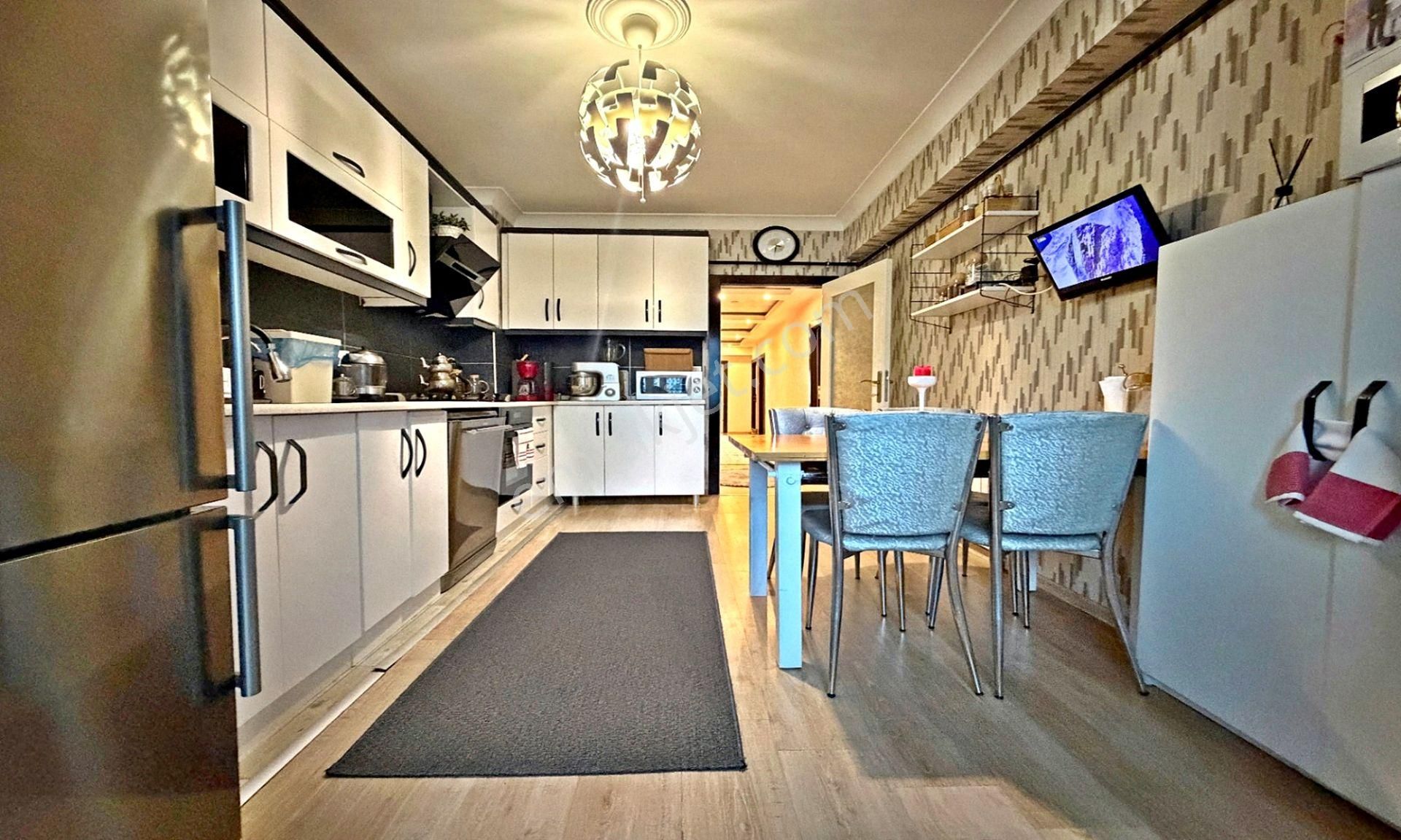 Atapark'ta Mega Lüx Yapılı E.banyolu Net 145 M2 3+1 Daire ! - Görsel 4