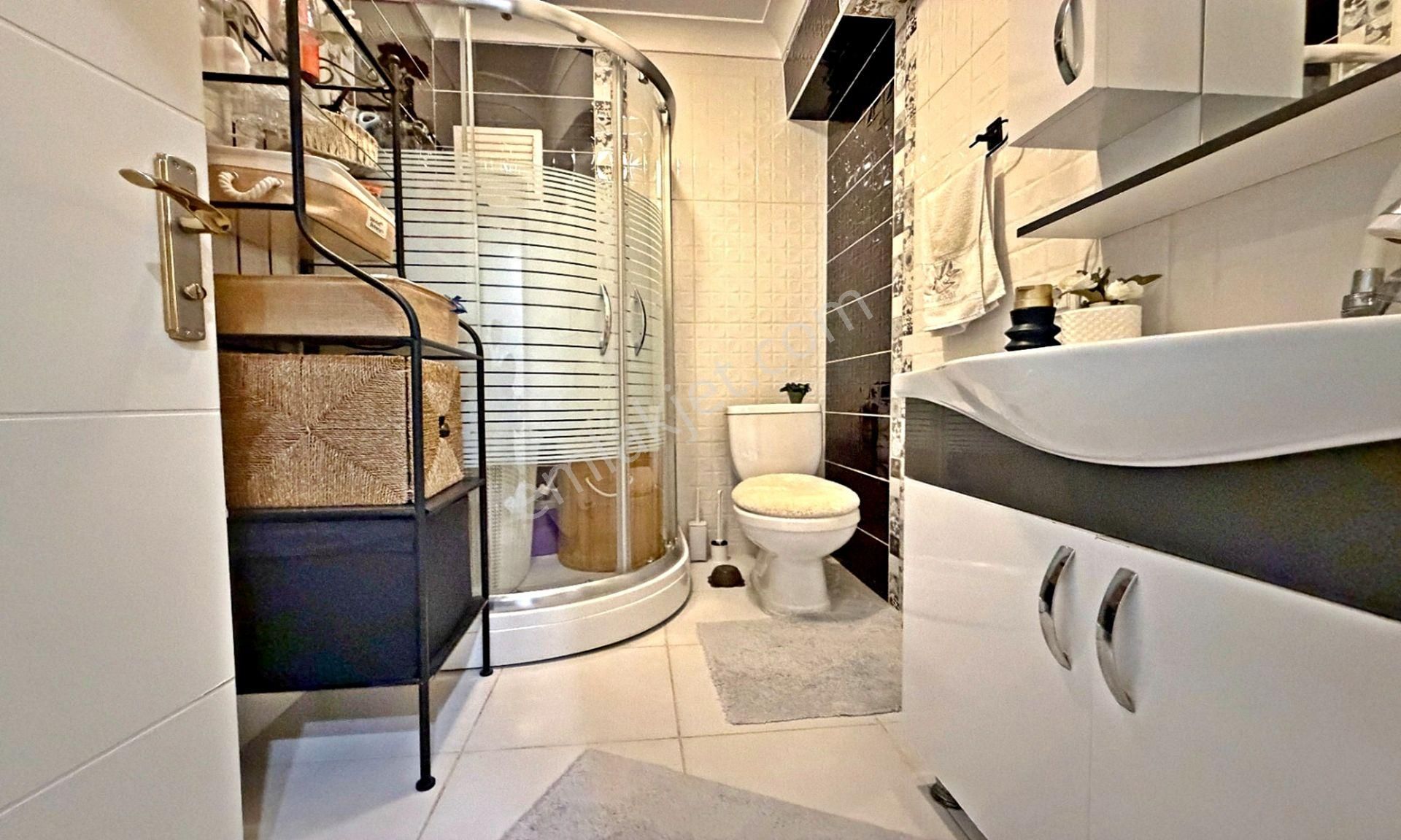 Atapark'ta Mega Lüx Yapılı E.banyolu Net 145 M2 3+1 Daire ! - Görsel 21