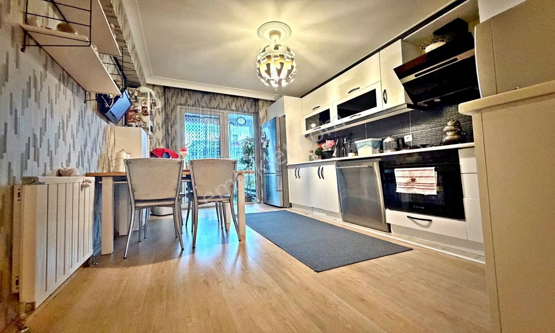 Atapark'ta Mega Lüx Yapılı E.banyolu Net 145 M2 3+1 Daire ! - Görsel 3