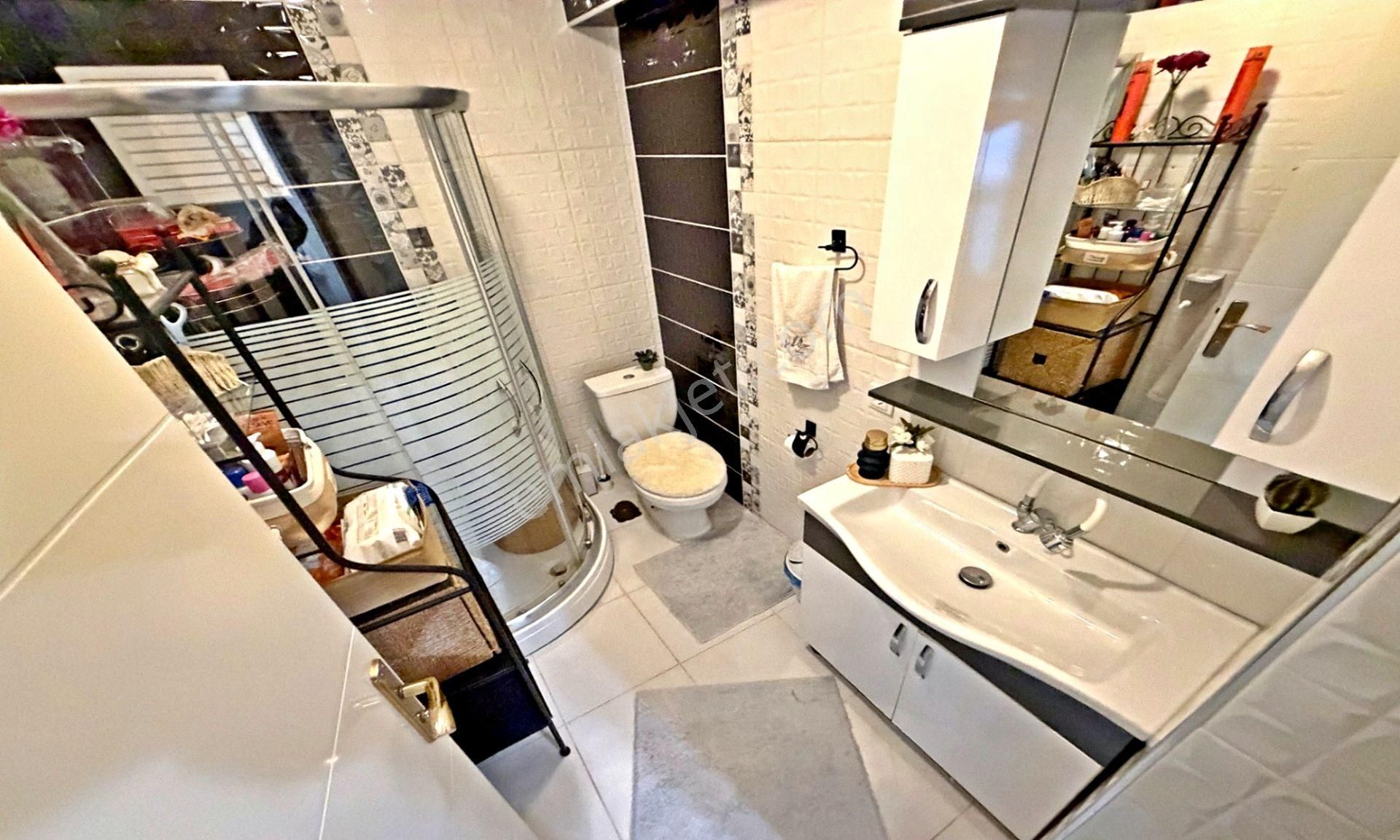 Atapark'ta Mega Lüx Yapılı E.banyolu Net 145 M2 3+1 Daire ! - Görsel 17