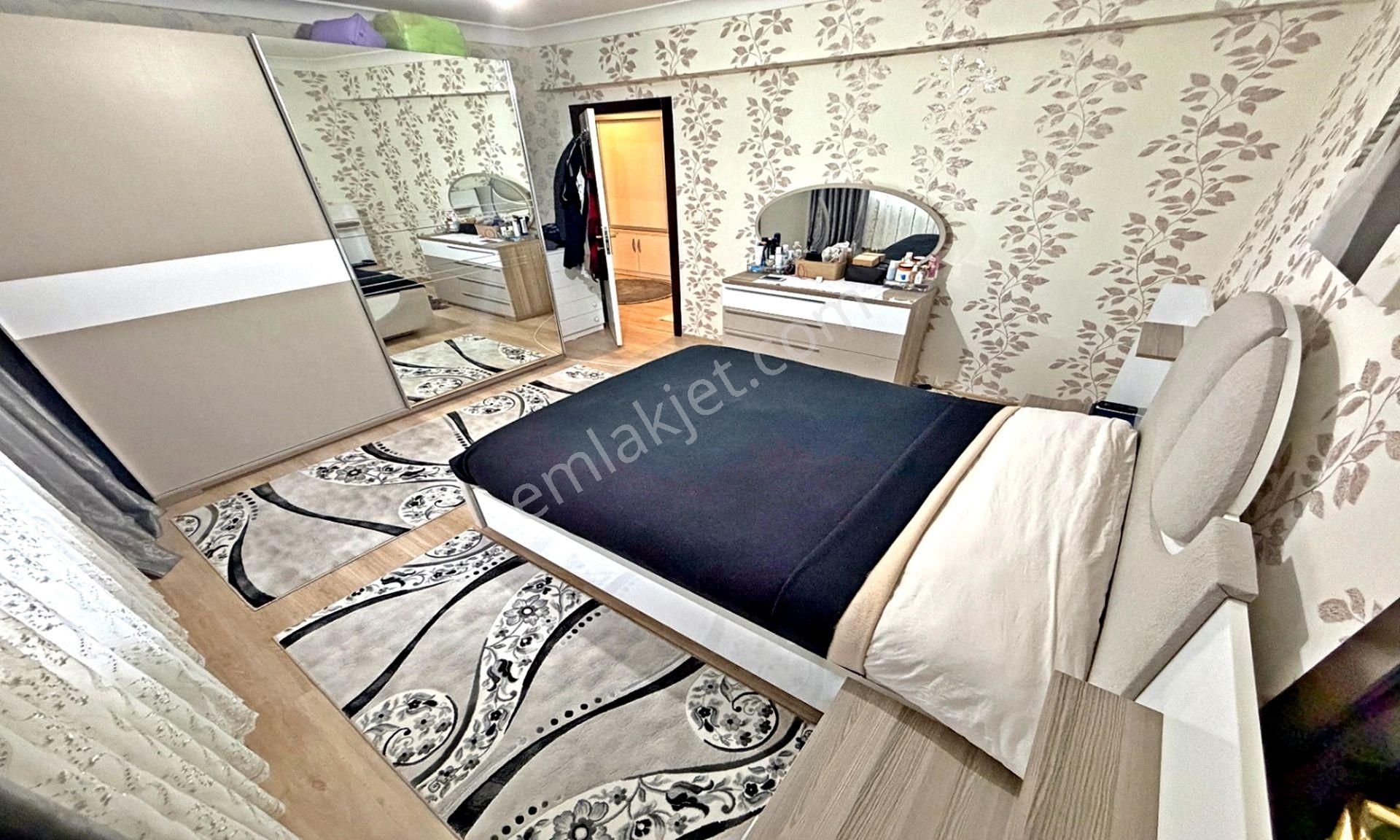 Atapark'ta Mega Lüx Yapılı E.banyolu Net 145 M2 3+1 Daire ! - Görsel 16