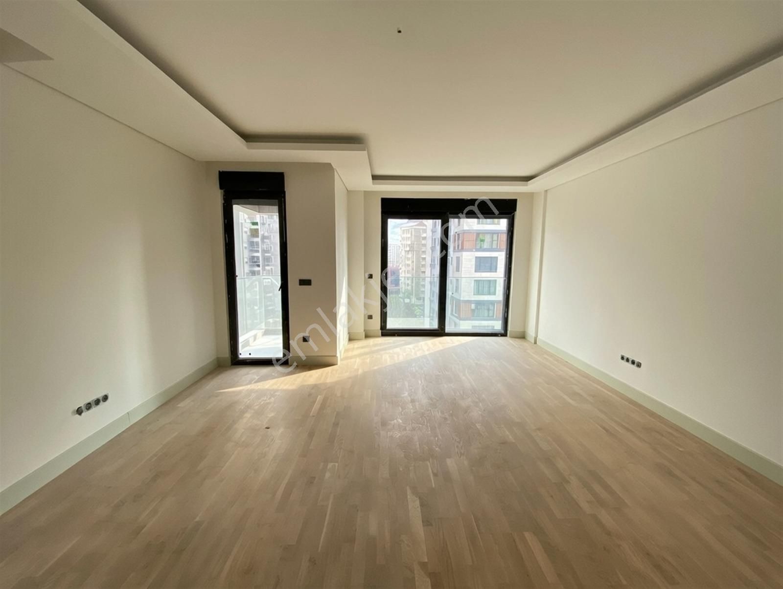 Met'den Suadiyede Bağdat Caddesine Çok Yakın 2+1 Balkonlu - Görsel 8