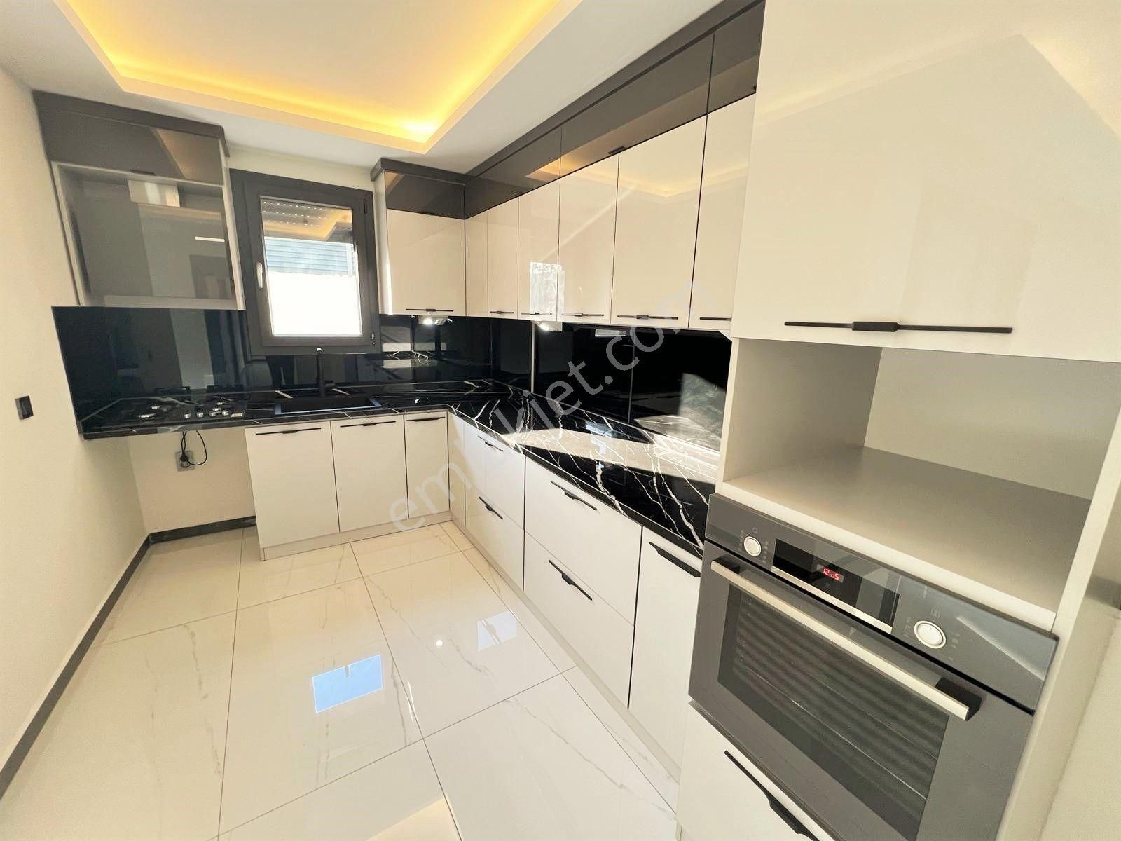 Akçay Aras Emlaktan Gürede Tam Müstakil 4+2 Villa - Görsel 9