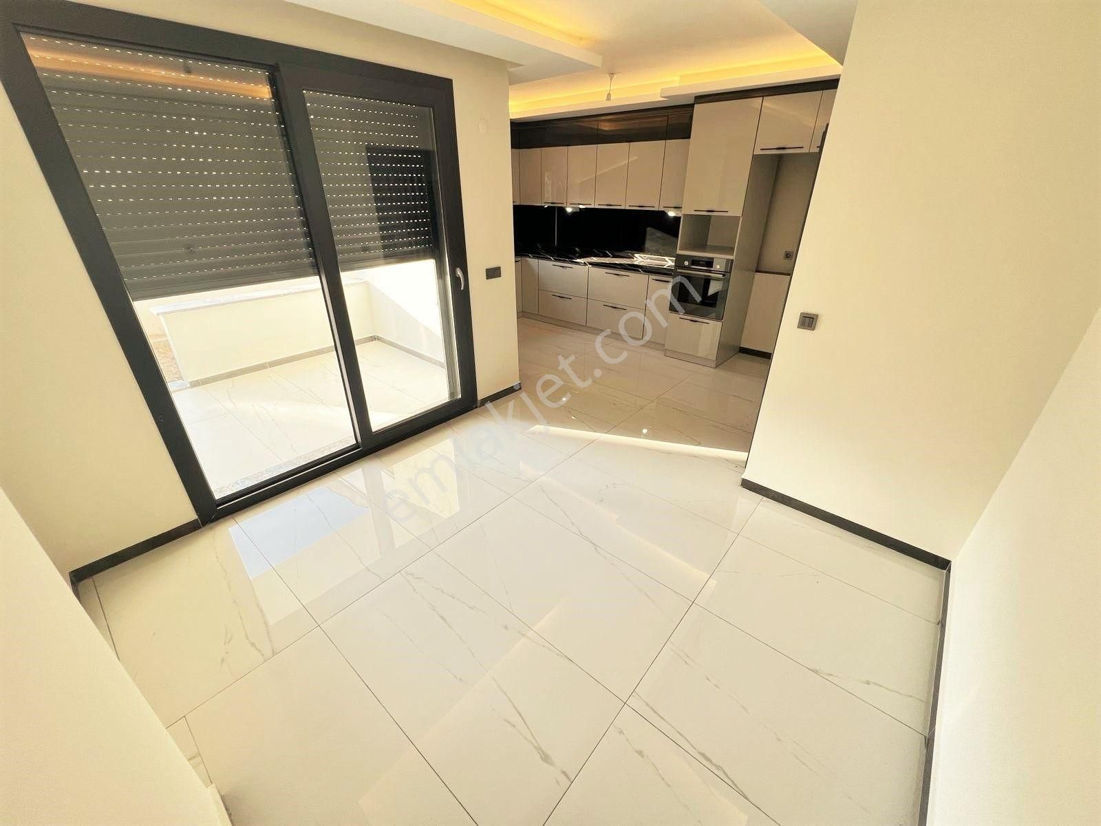 Akçay Aras Emlaktan Gürede Tam Müstakil 4+2 Villa - Görsel 12