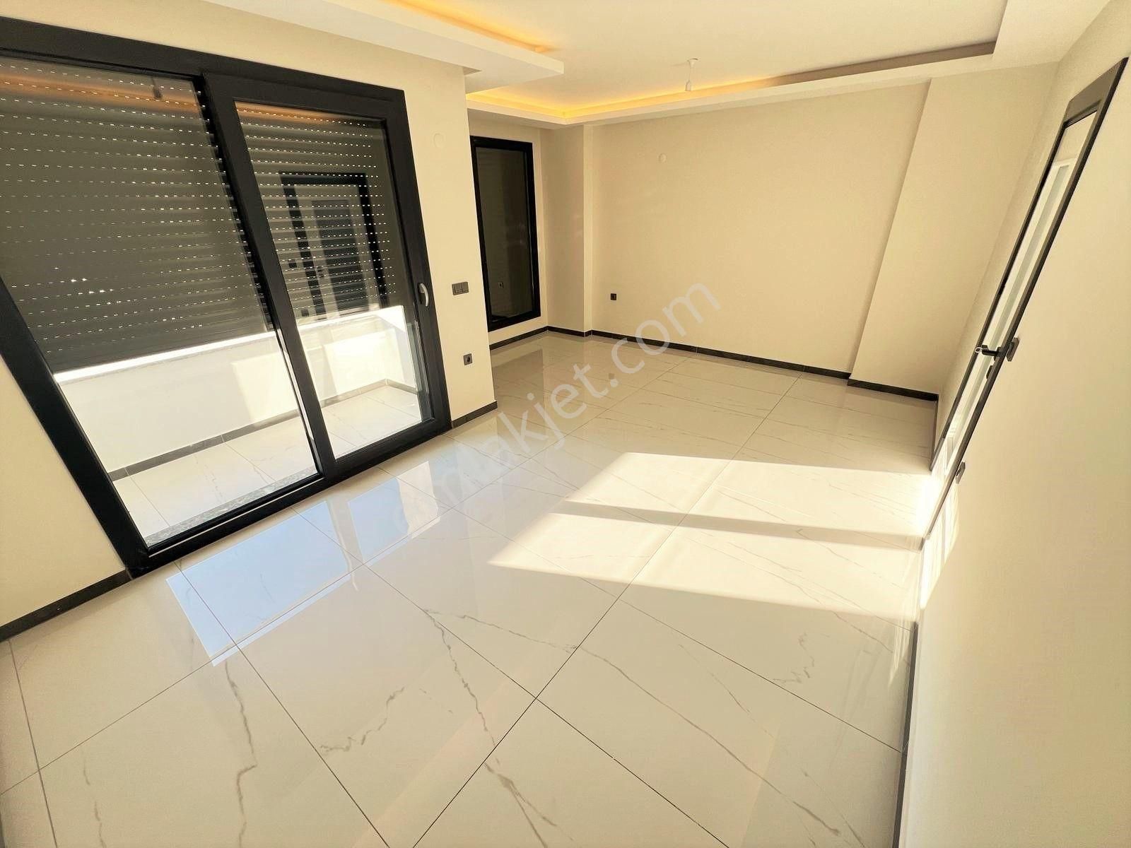 Akçay Aras Emlaktan Gürede Tam Müstakil 4+2 Villa - Görsel 19