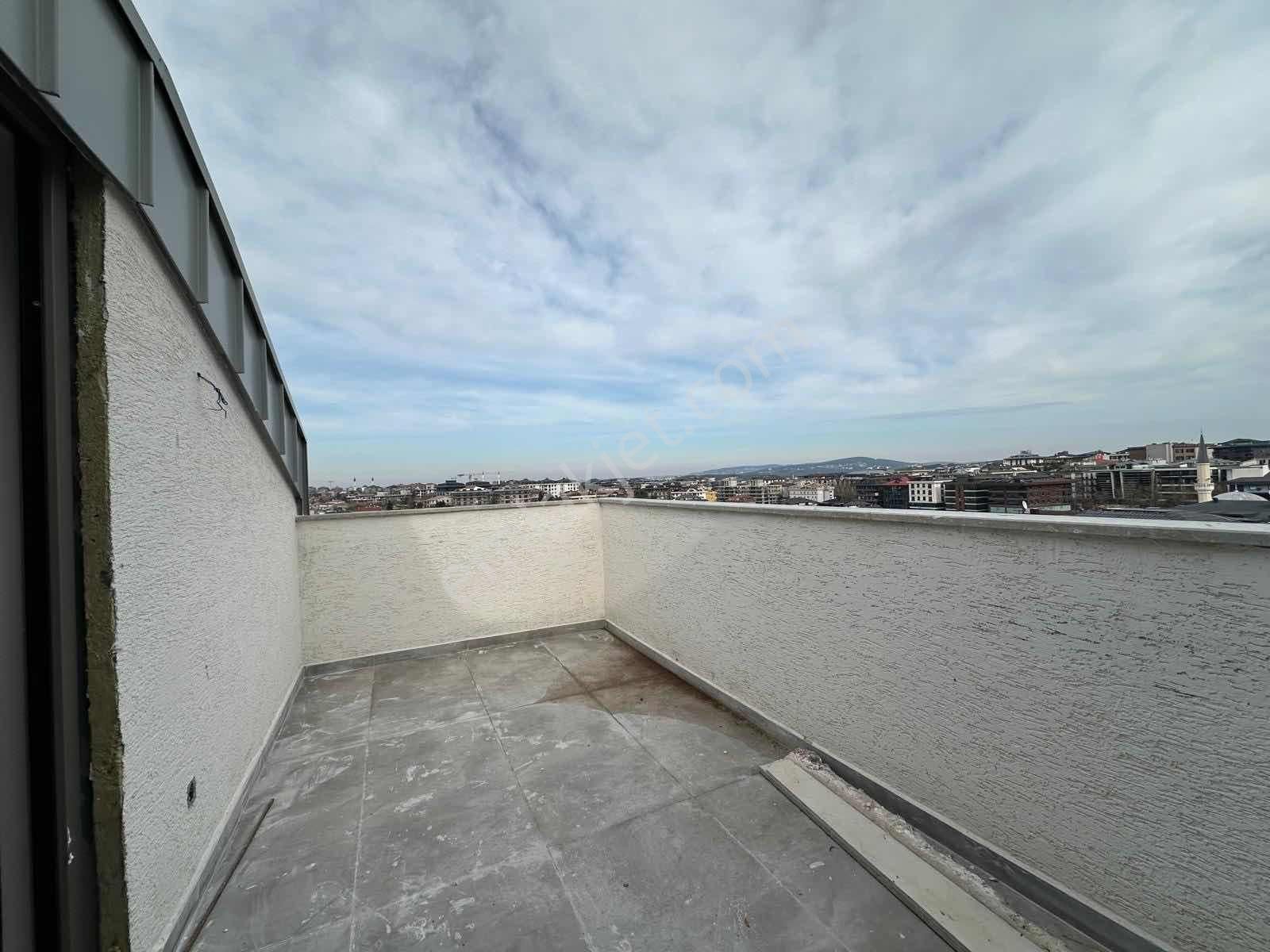 Güzeltepede Emsalsiz Muhteşem Konumda 4+1 Geniş Teraslı Dublex - Görsel 26