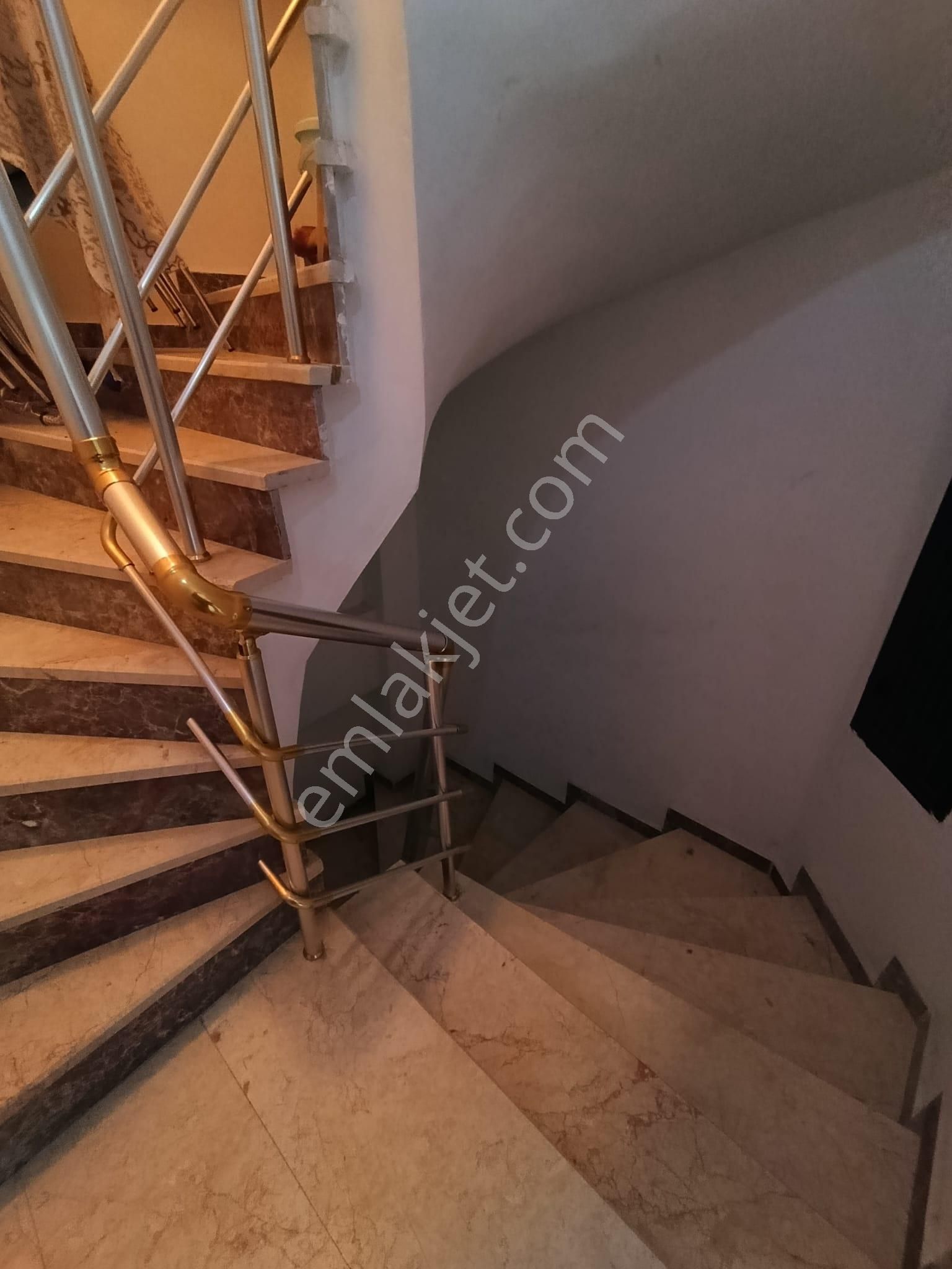 Çamlıca Mahallesi Tombakzade Caddesinde 2+1 Satılık Daire - Görsel 21