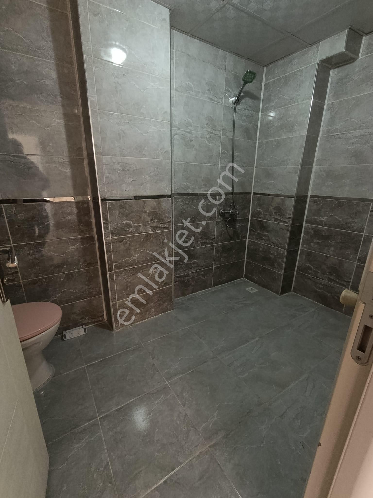 Çamlıca Mahallesi Tombakzade Caddesinde 2+1 Satılık Daire - Görsel 15